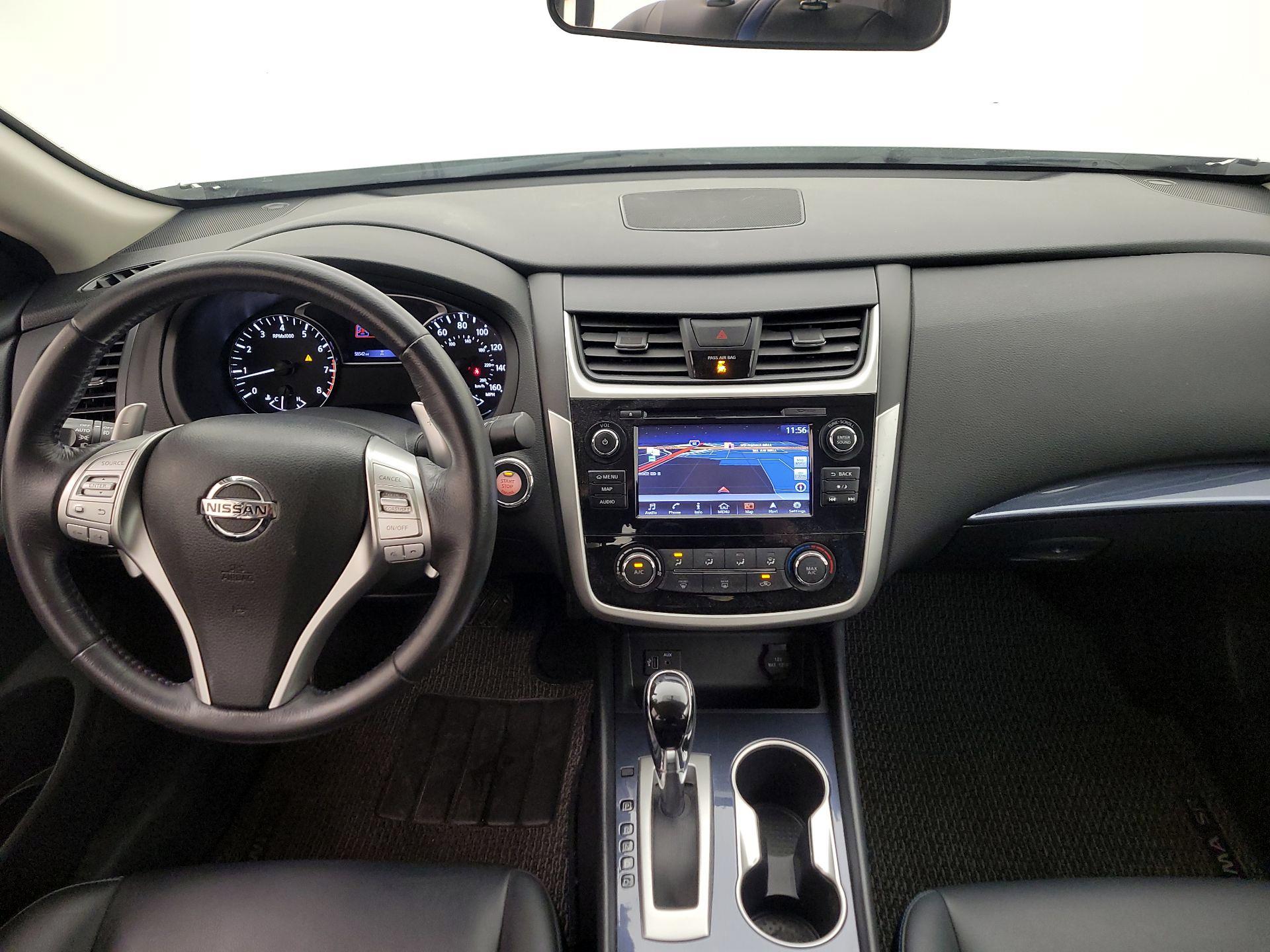 Thumbnail: 2018 Nissan Altima - 9