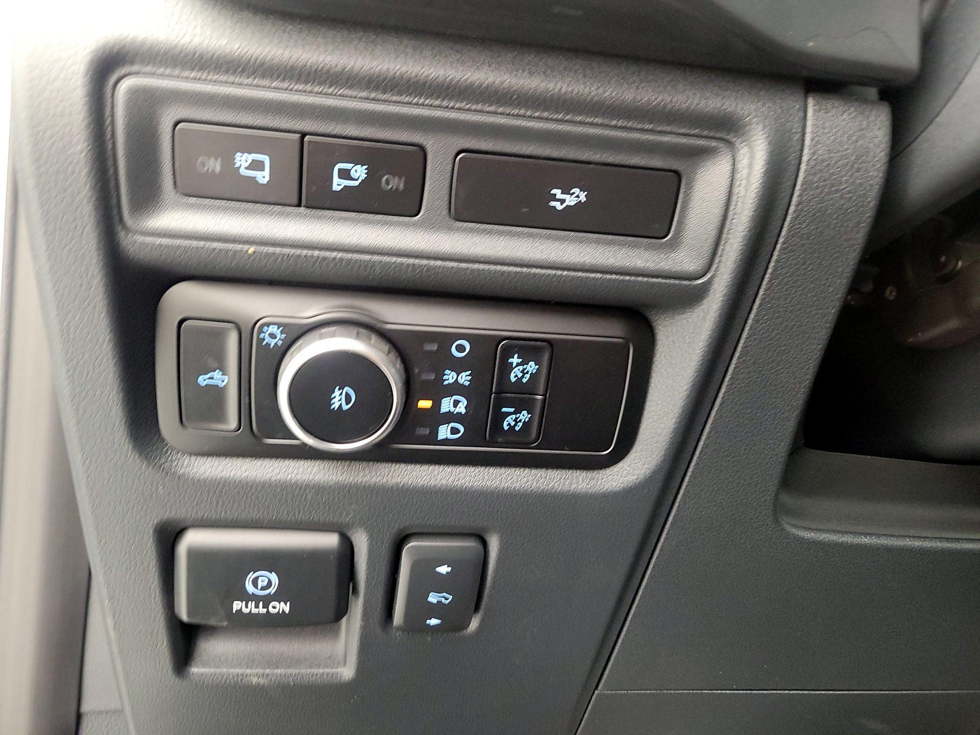 Thumbnail: 2023 Ford F-150 - 13