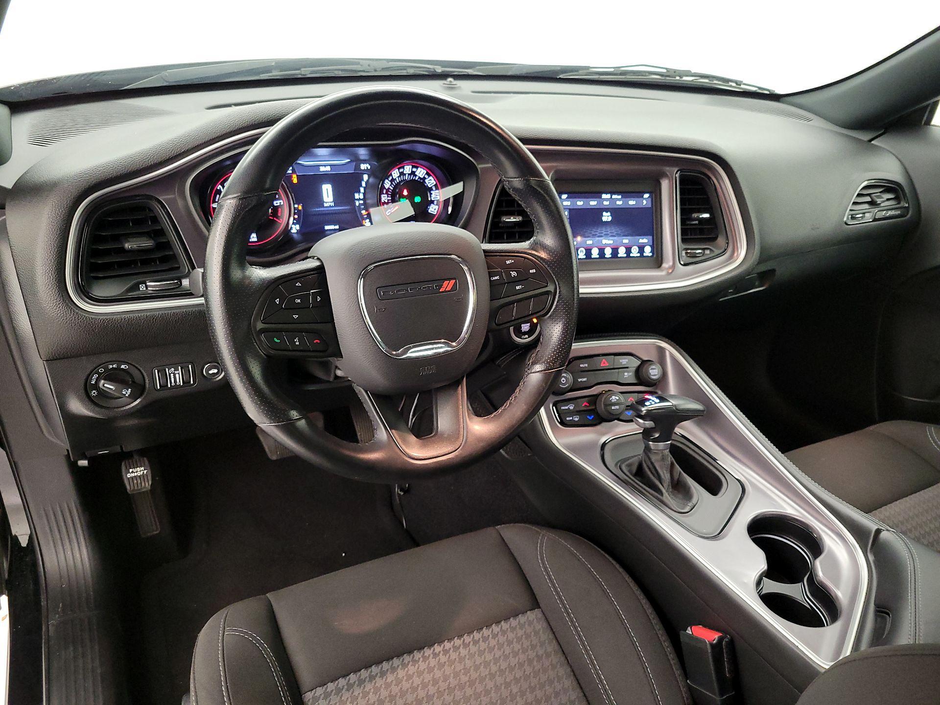 Thumbnail: 2020 Dodge Challenger - 9