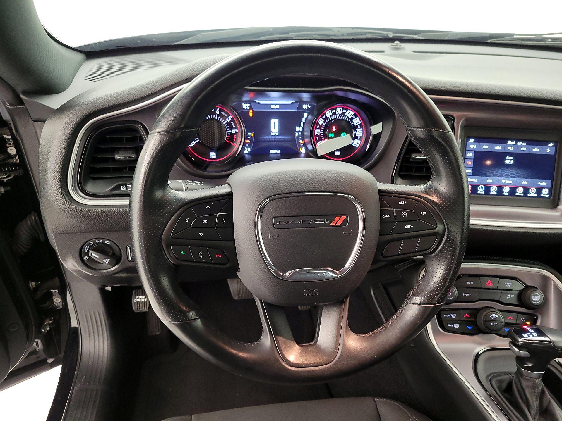 Thumbnail: 2020 Dodge Challenger - 10