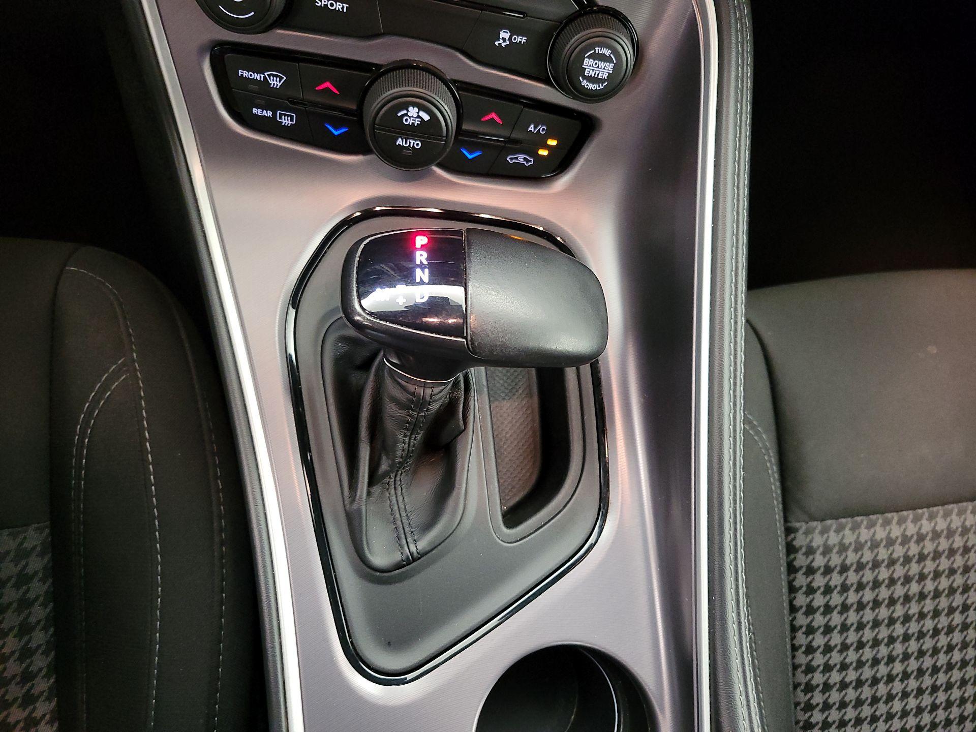 Thumbnail: 2020 Dodge Challenger - 17