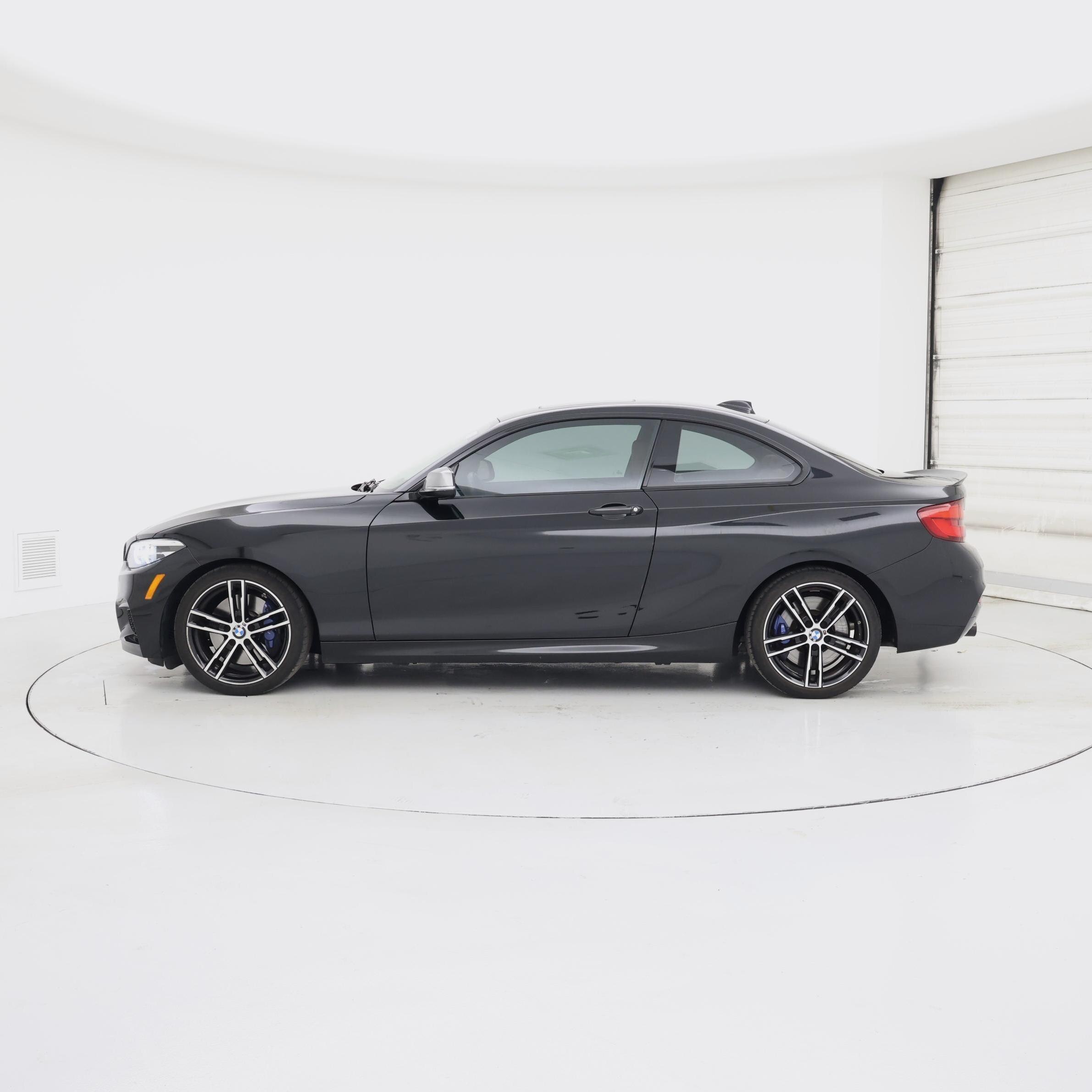 Thumbnail: 2018 BMW 2 Series - 3