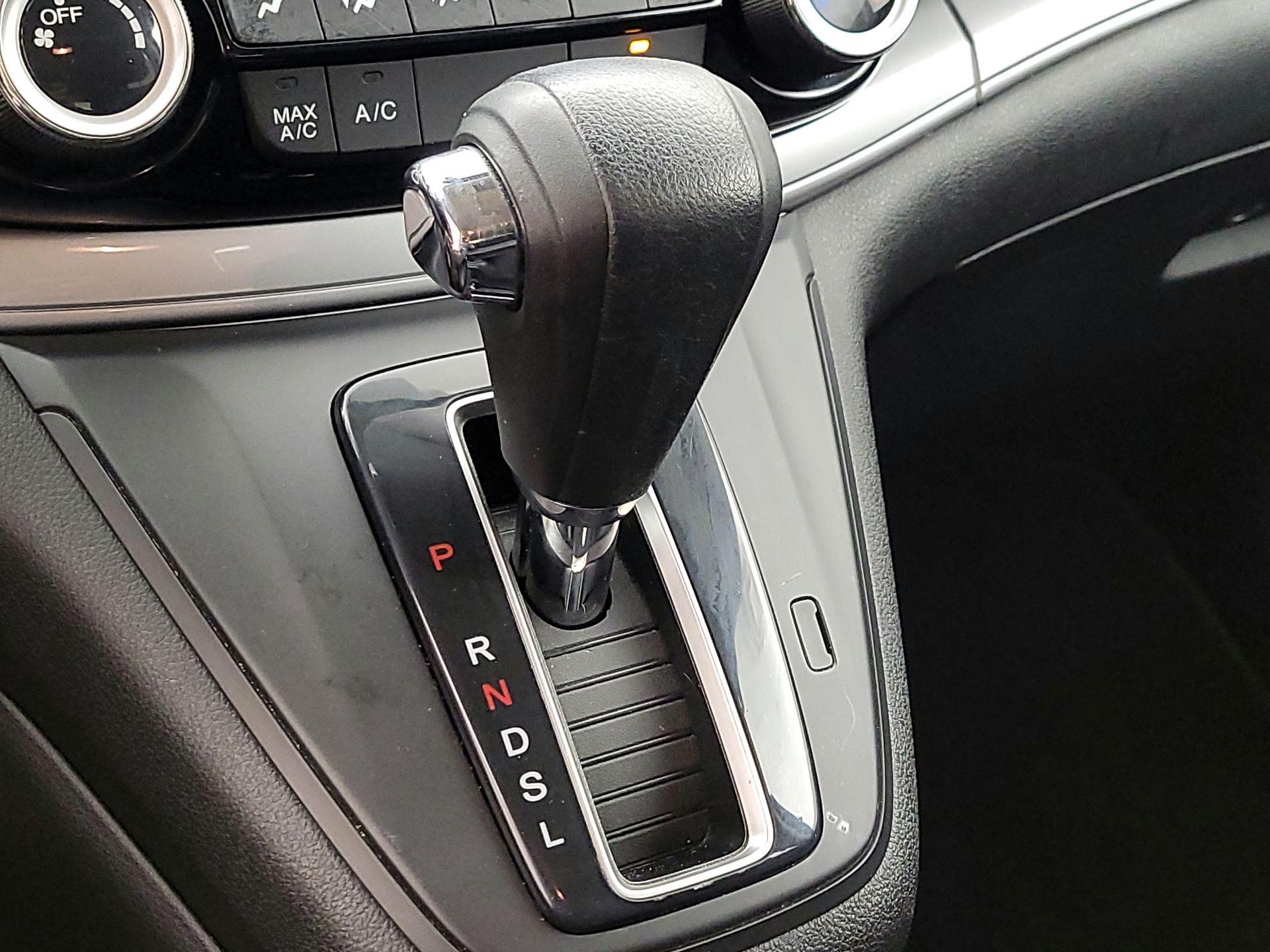 Thumbnail: 2015 Honda CR-V - 17