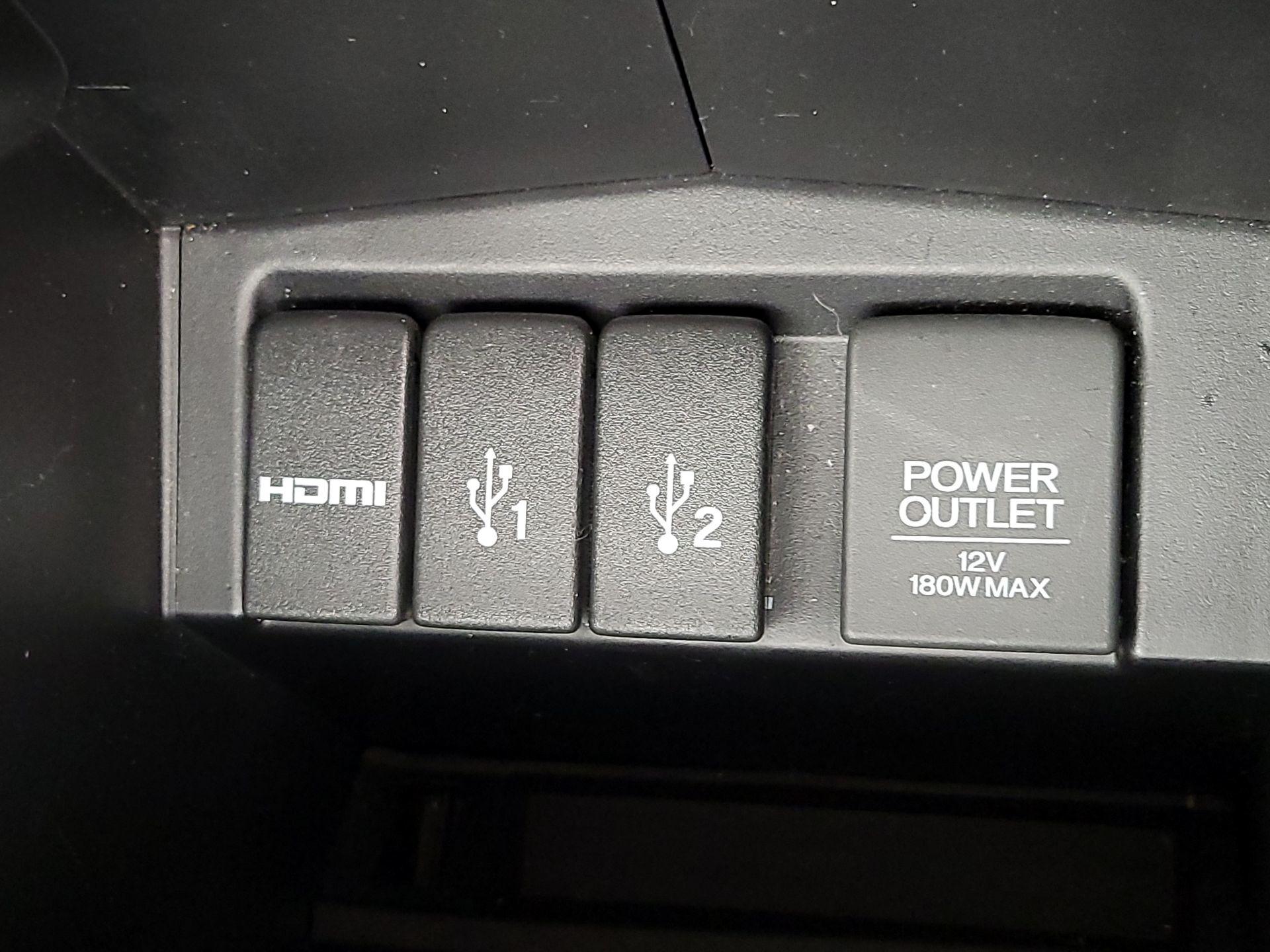 Thumbnail: 2015 Honda CR-V - 18