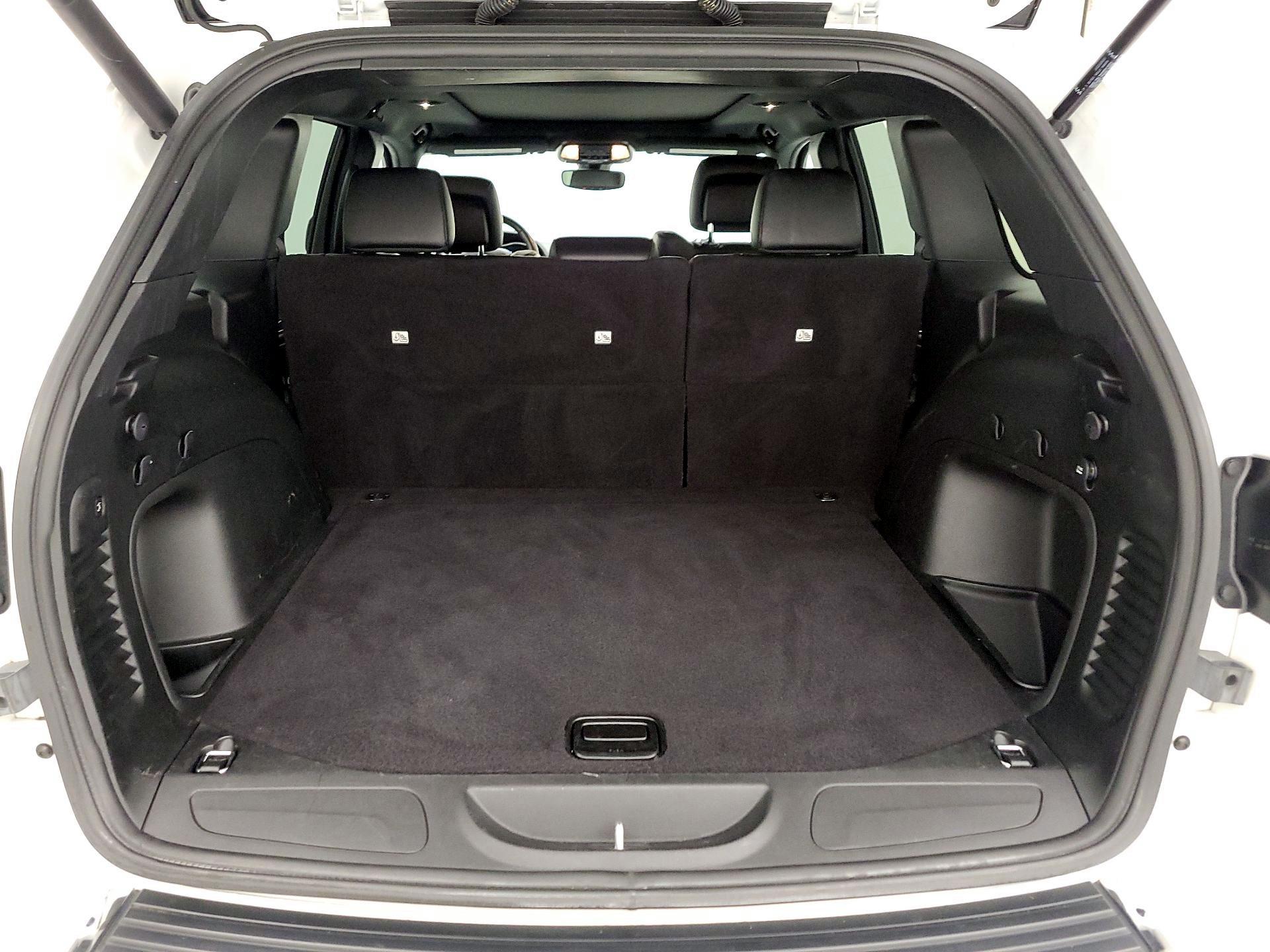 Thumbnail: 2022 Jeep Grand Cherokee - 20