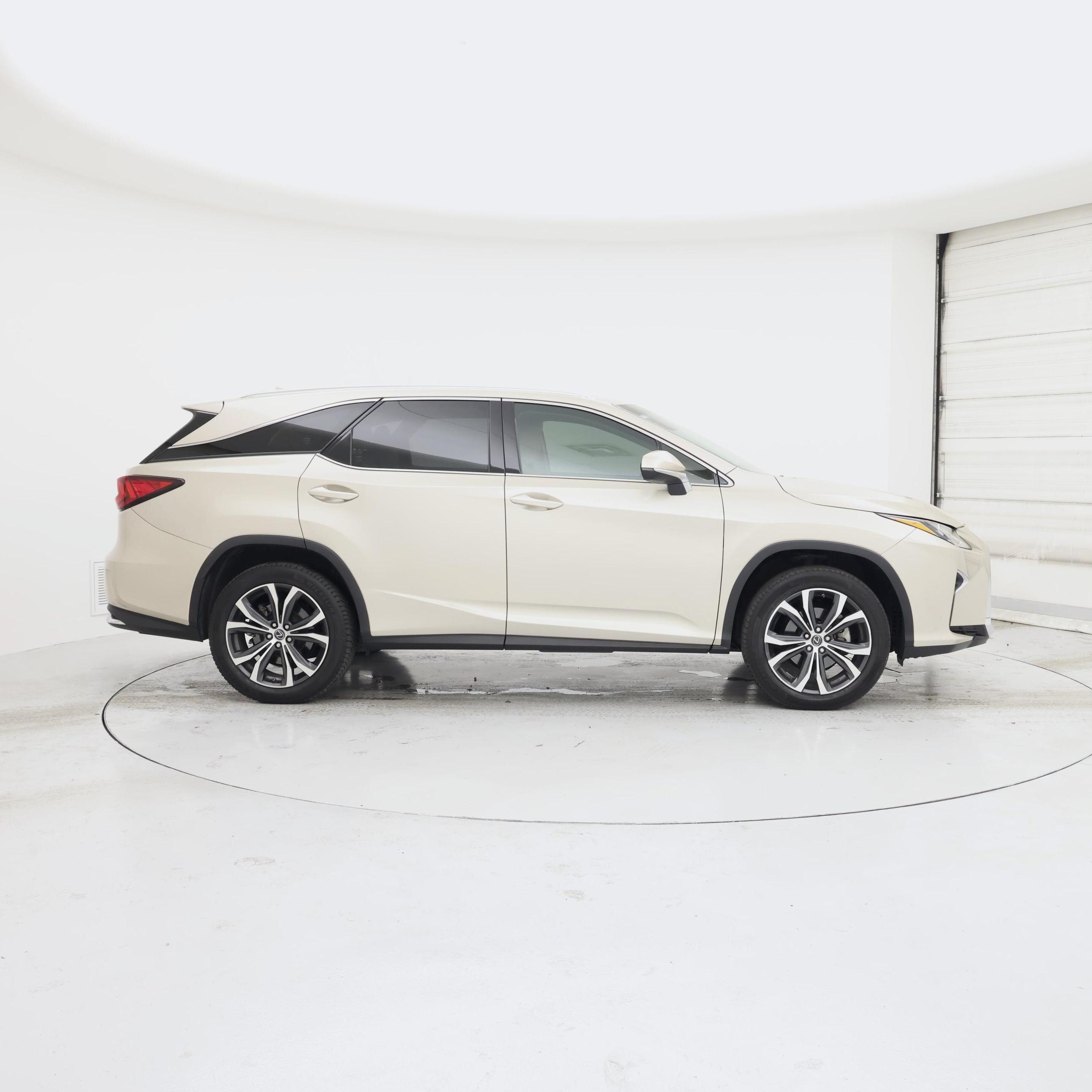 Thumbnail: 2019 Lexus RX - 7