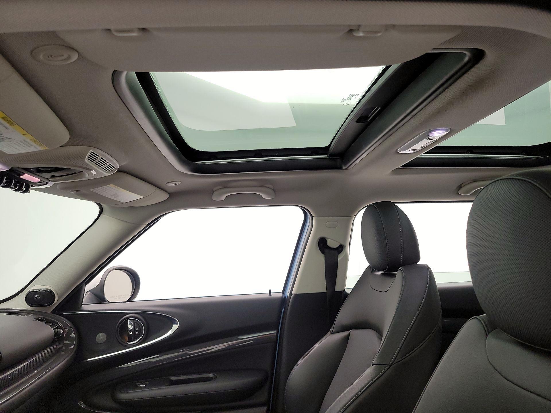 Thumbnail: 2019 MINI Cooper Clubman - 20