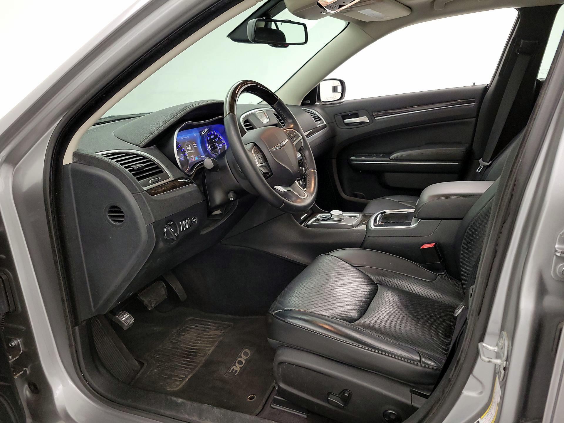 Thumbnail: 2016 Chrysler 300 - 11