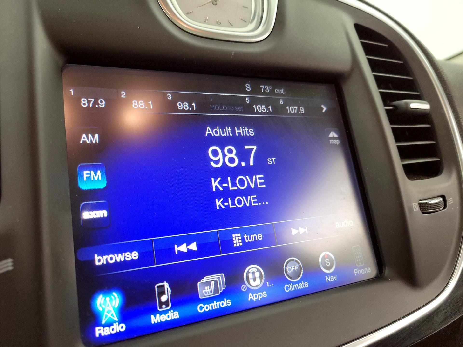 Thumbnail: 2016 Chrysler 300 - 15