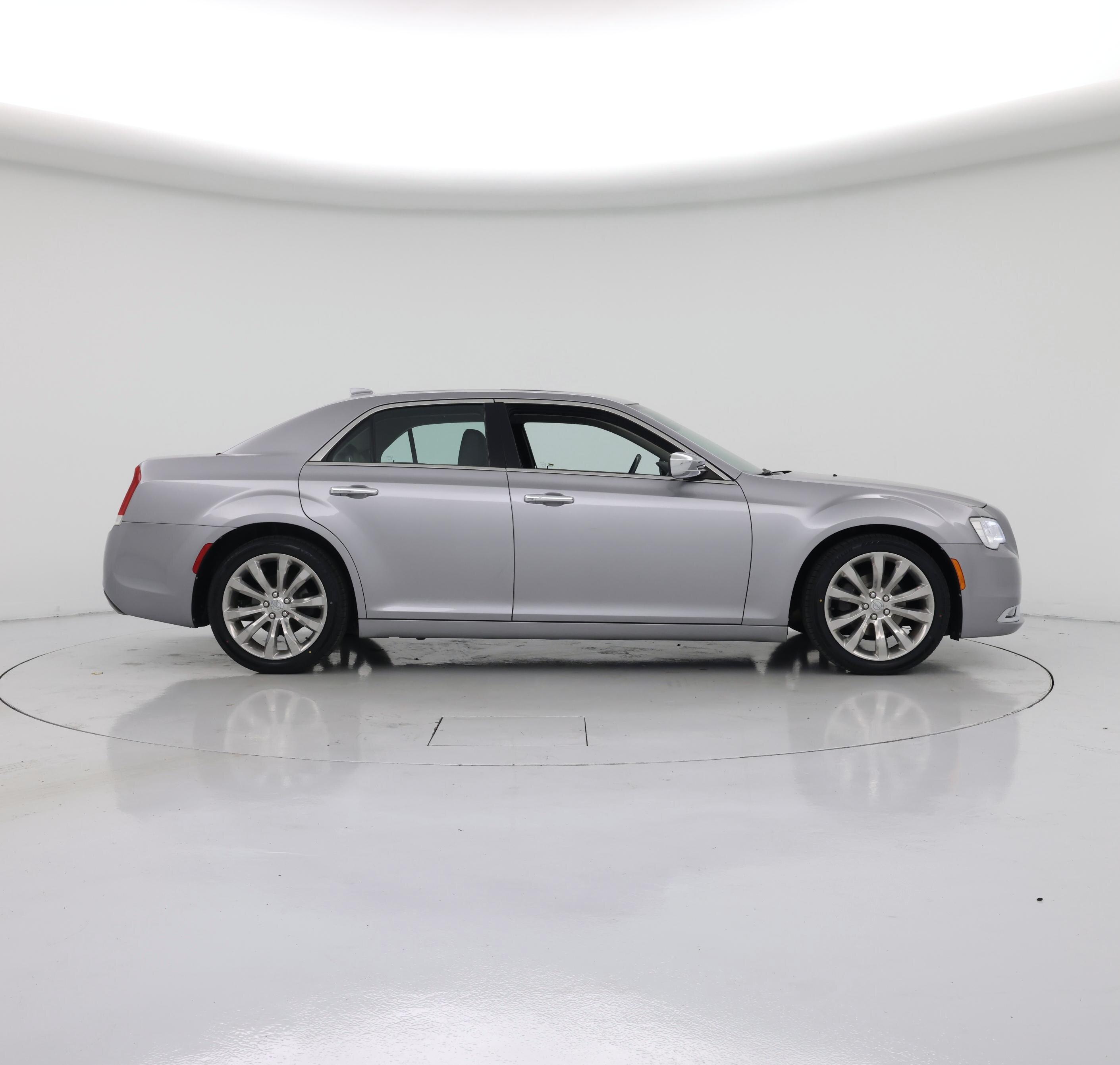 Thumbnail: 2016 Chrysler 300 - 7