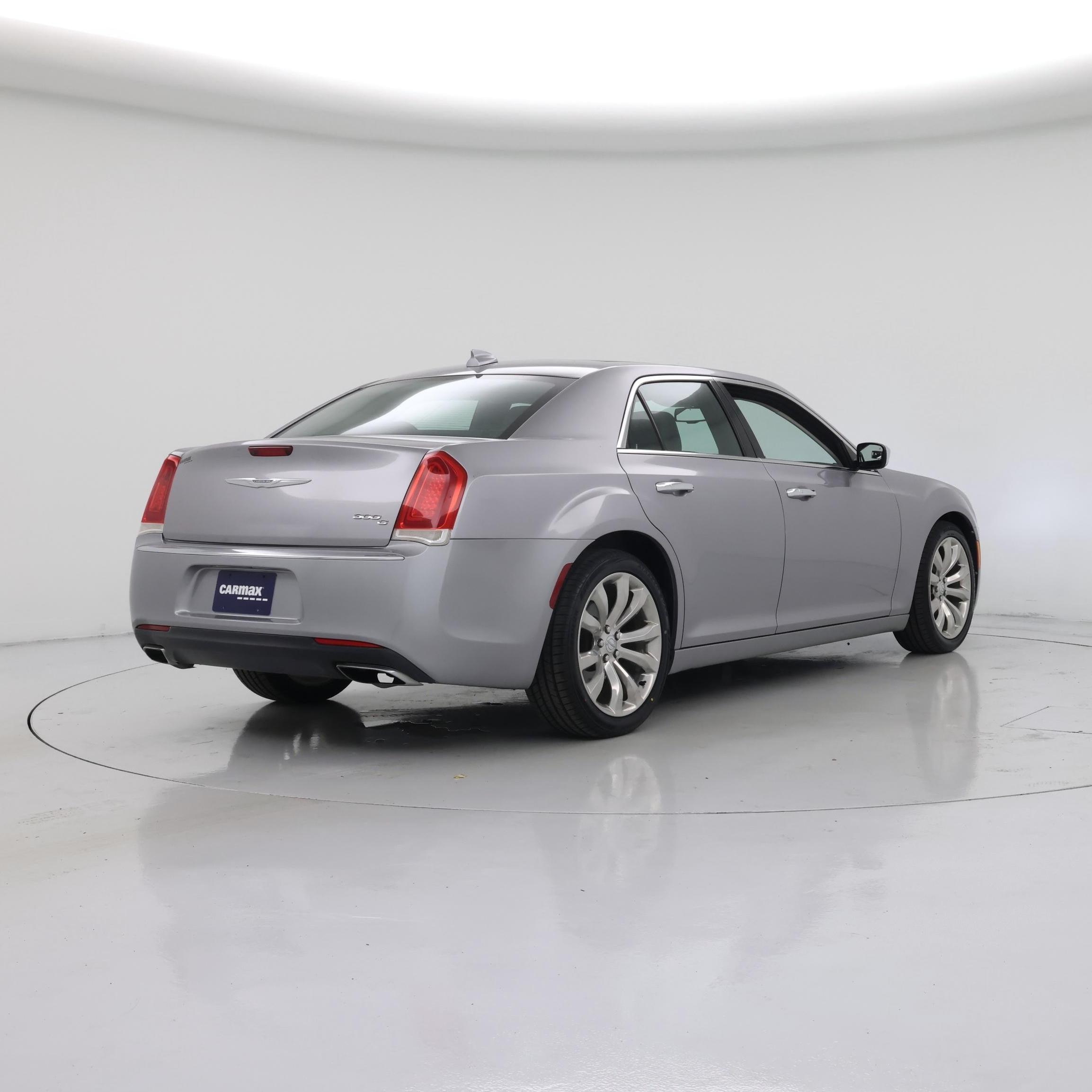 Thumbnail: 2016 Chrysler 300 - 8