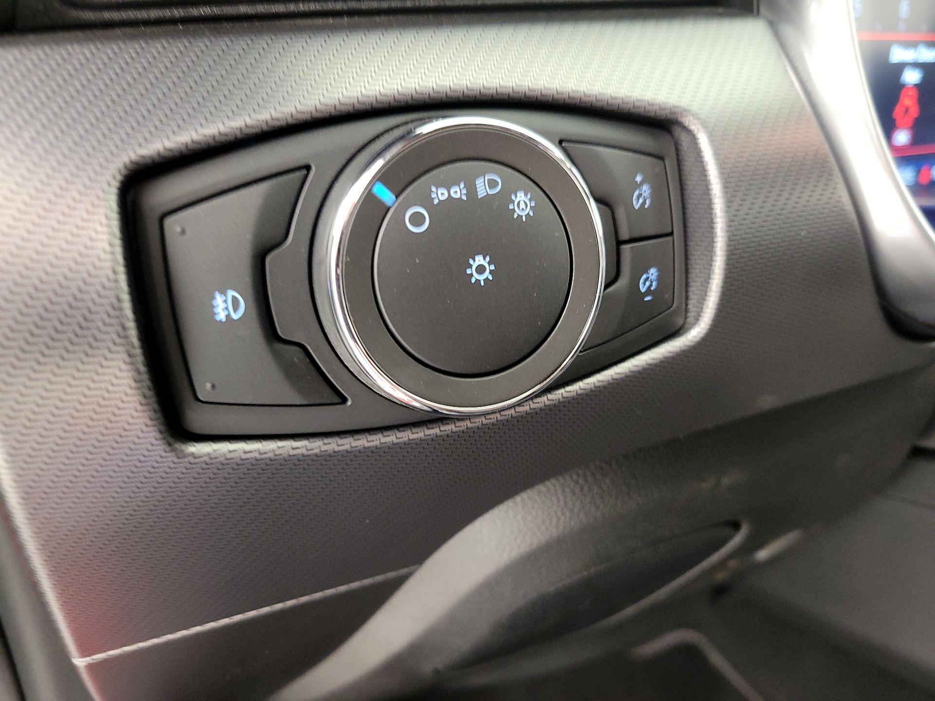 Thumbnail: 2022 Ford Mustang - 13