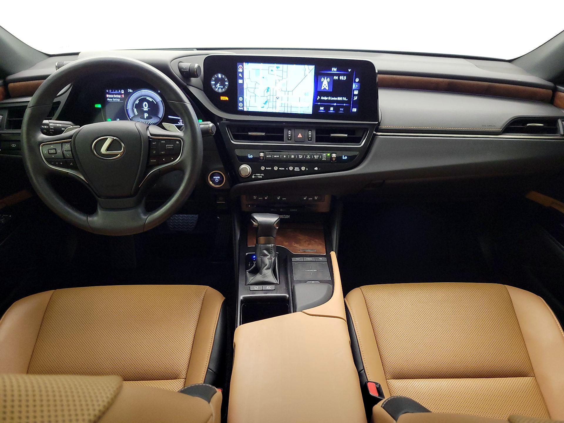Thumbnail: 2022 Lexus ES - 9