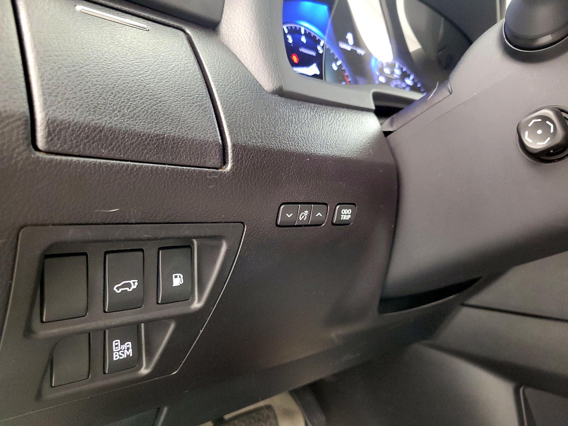 Thumbnail: 2015 Lexus RX - 13