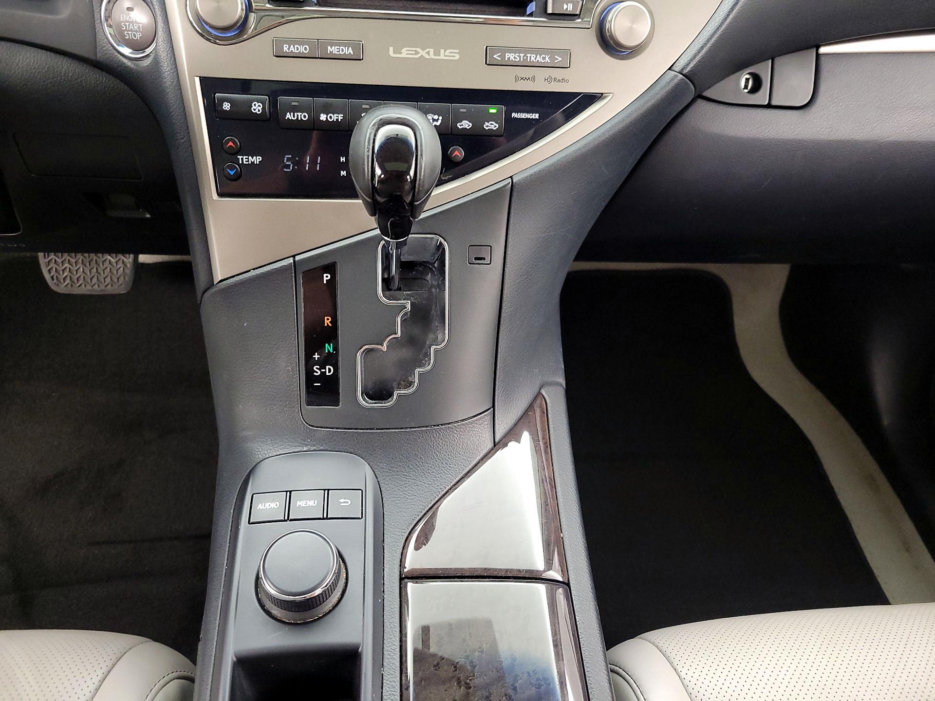 Thumbnail: 2015 Lexus RX - 17