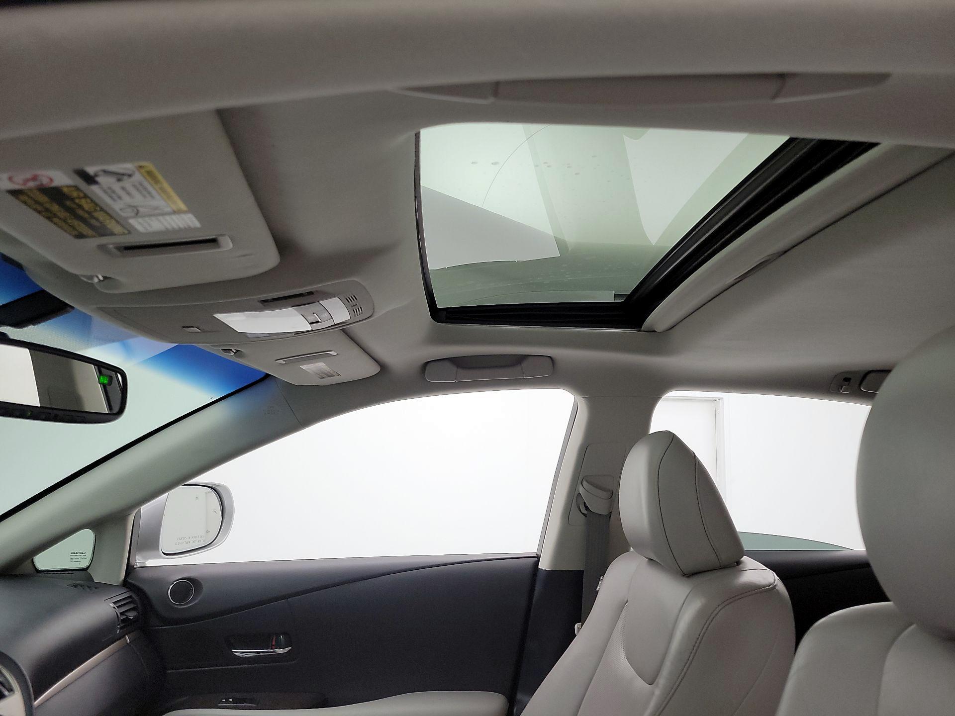 Thumbnail: 2015 Lexus RX - 18