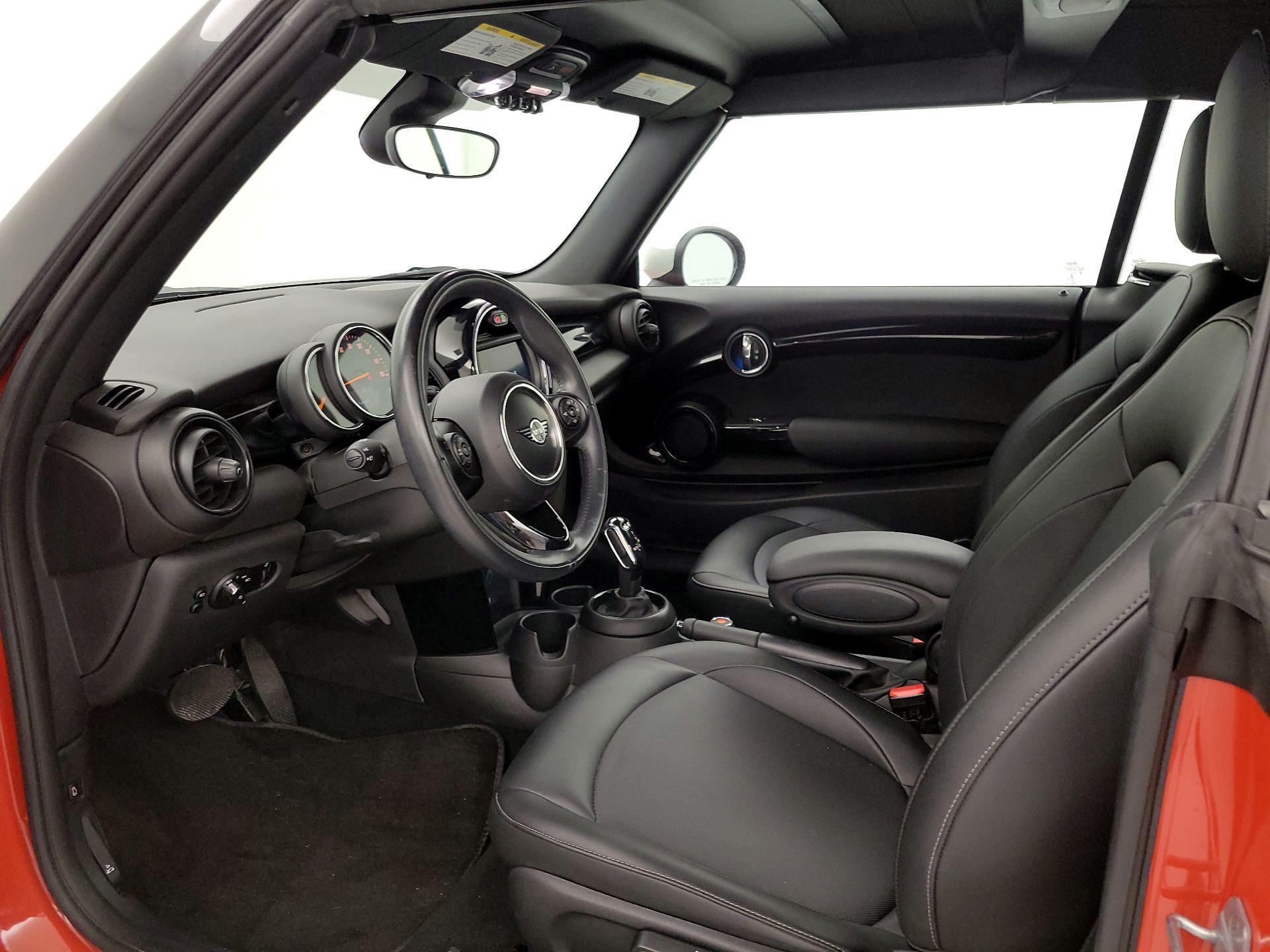 Thumbnail: 2021 MINI Cooper - 11