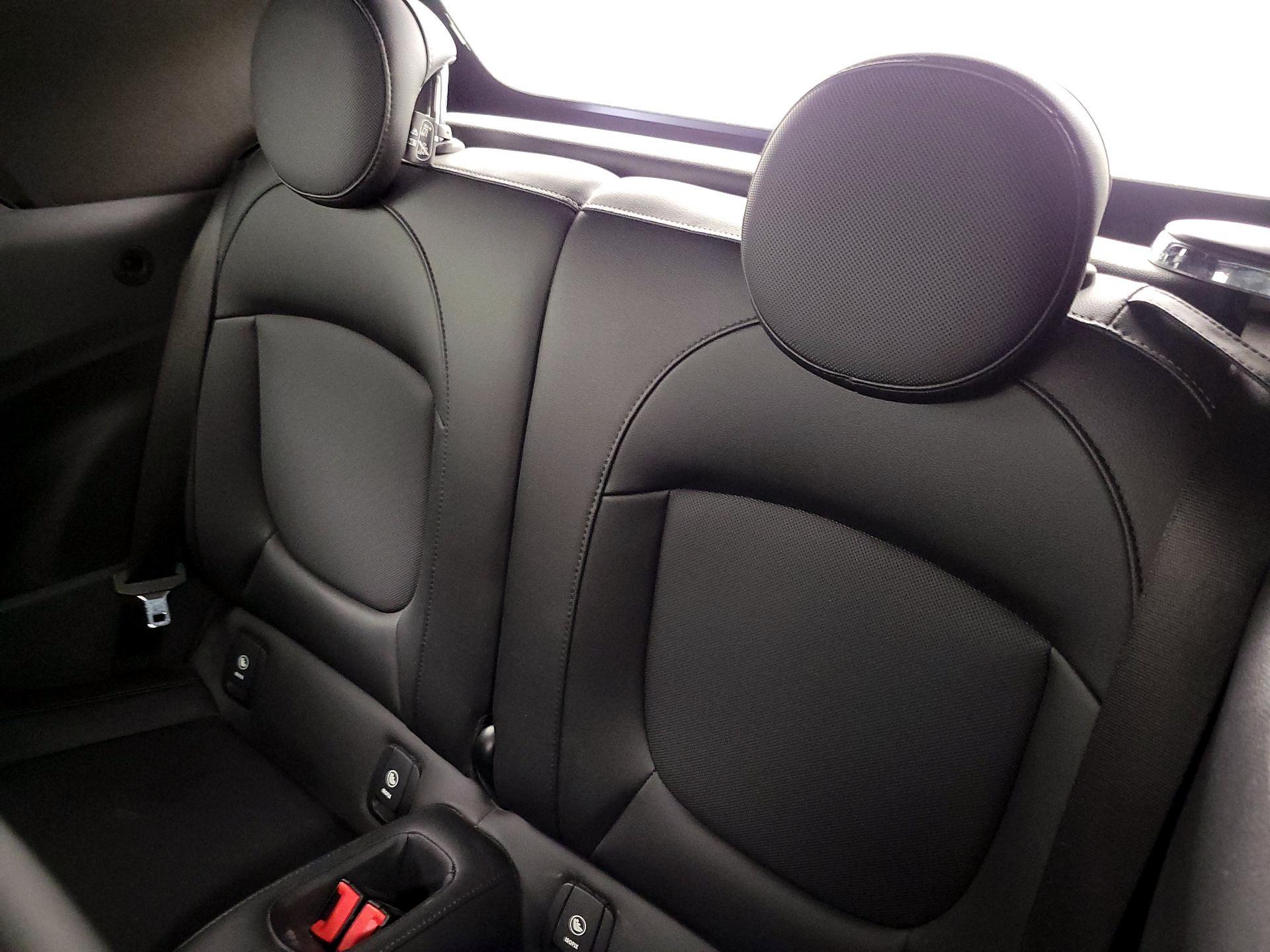 Thumbnail: 2021 MINI Cooper - 19