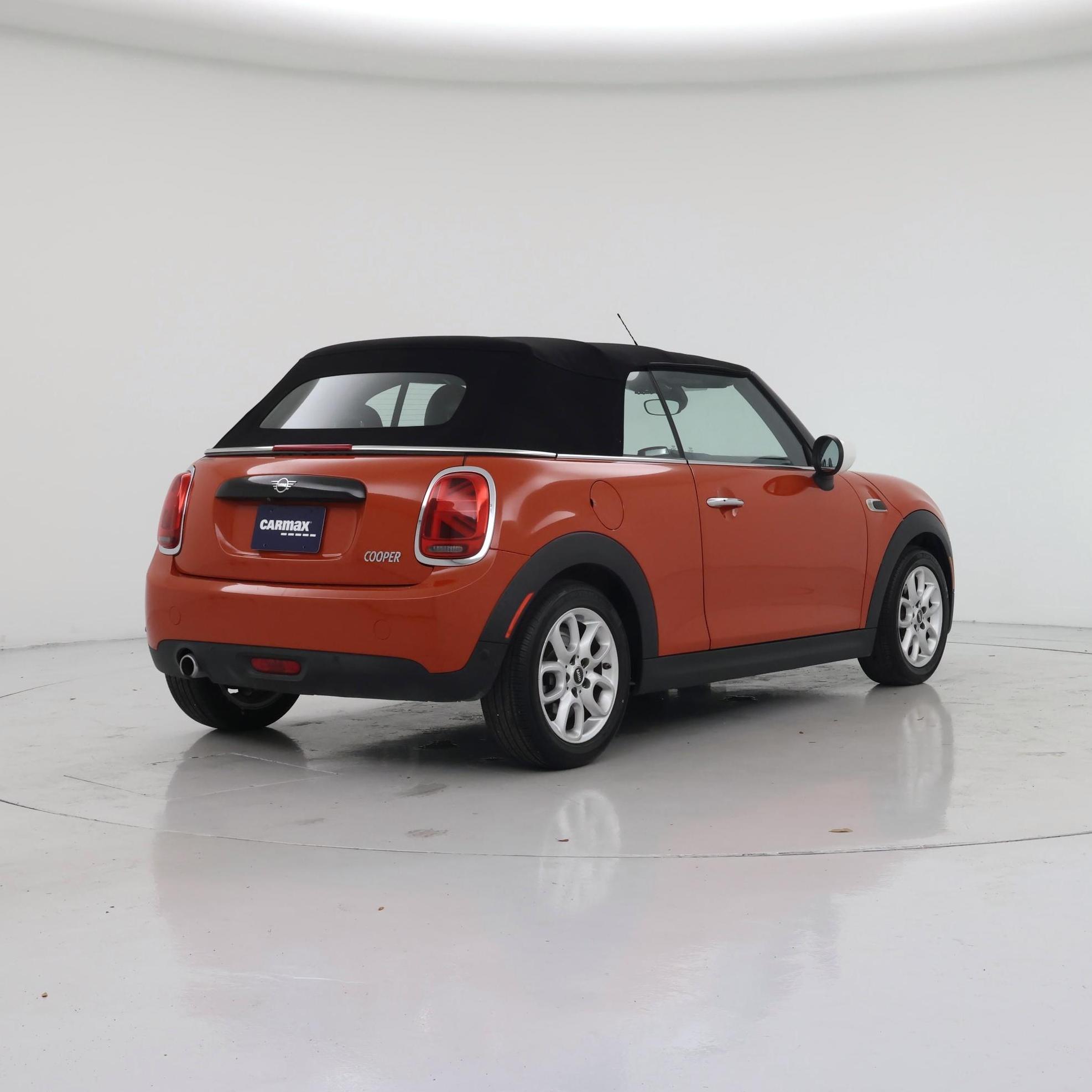 Thumbnail: 2021 MINI Cooper - 8