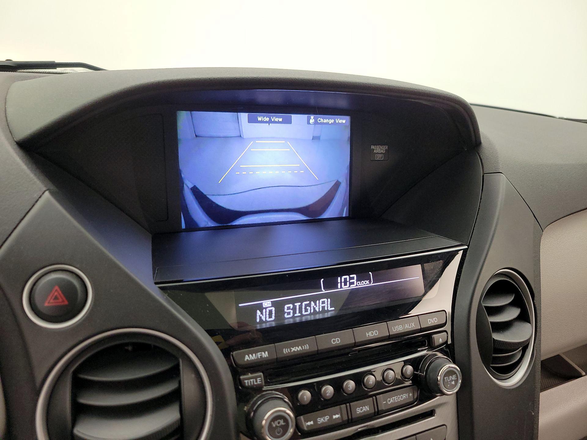 Thumbnail: 2015 Honda Pilot - 14
