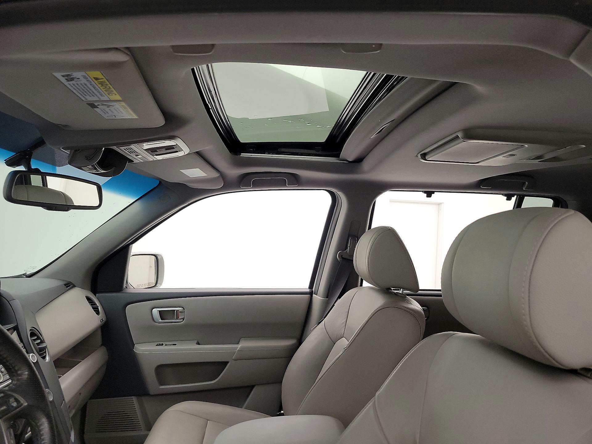 Thumbnail: 2015 Honda Pilot - 18