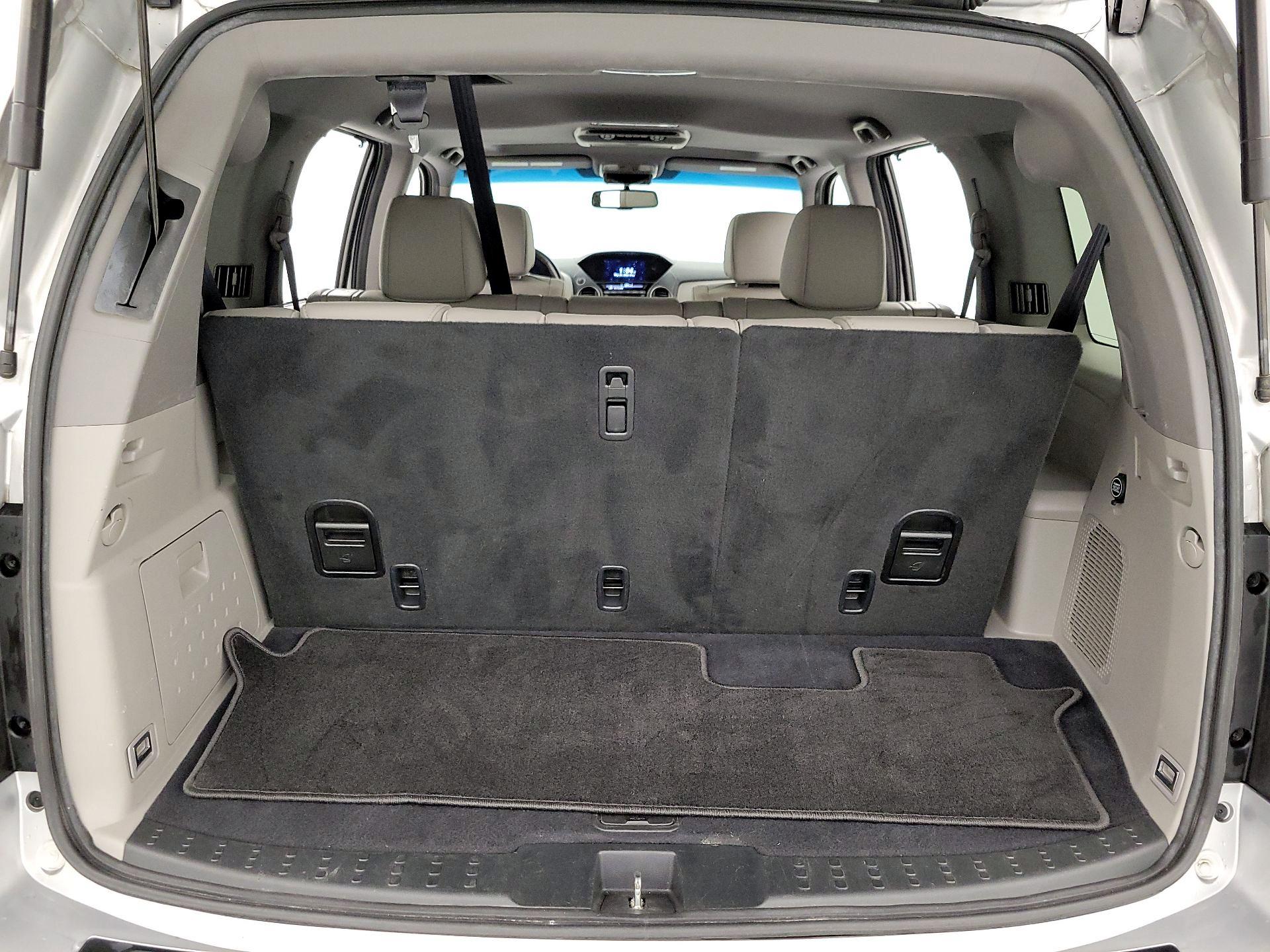 Thumbnail: 2015 Honda Pilot - 20