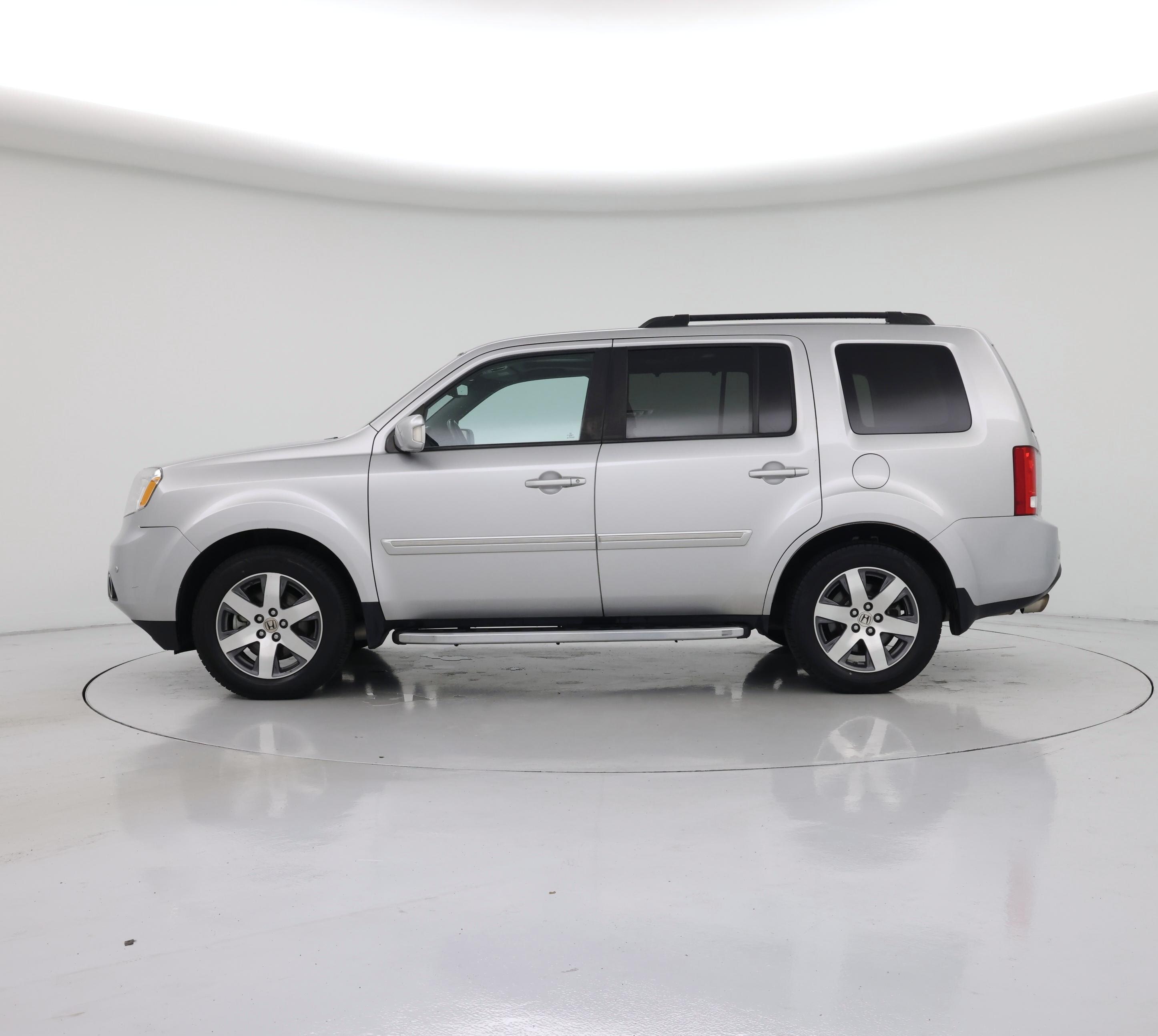 Thumbnail: 2015 Honda Pilot - 3