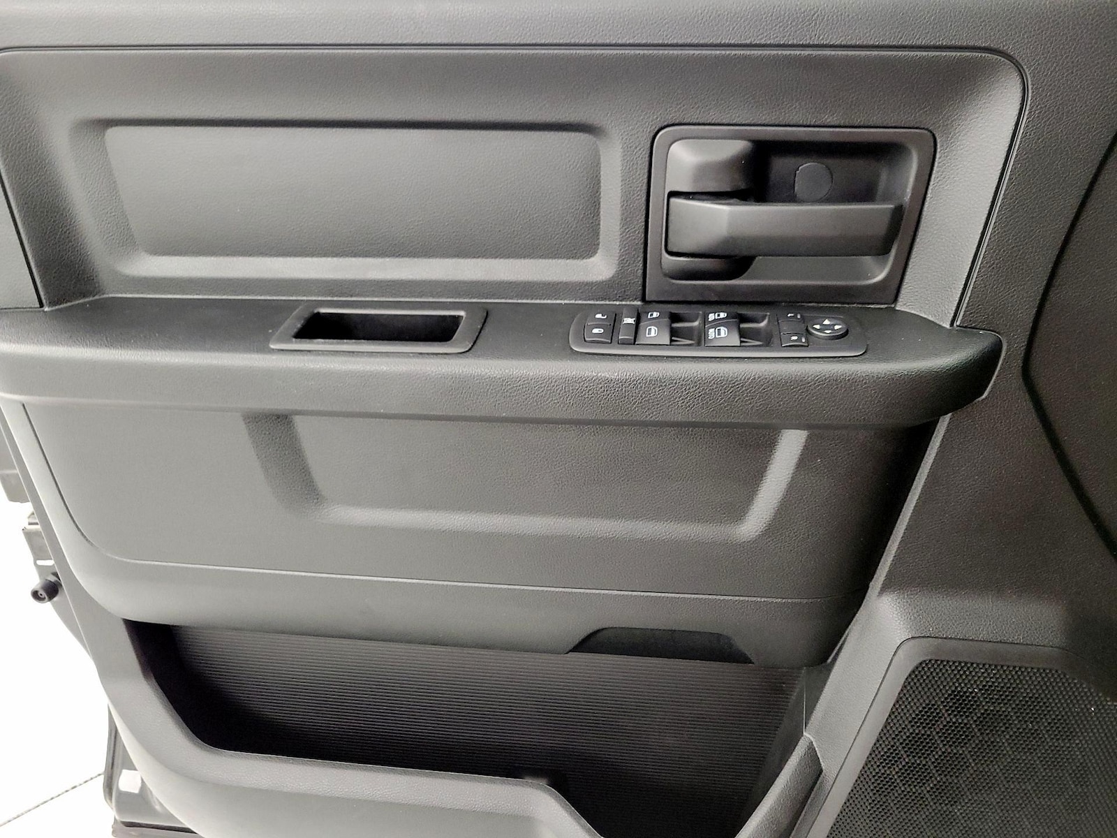2017 RAM Ram 1500 Pickup Express - Photo 13