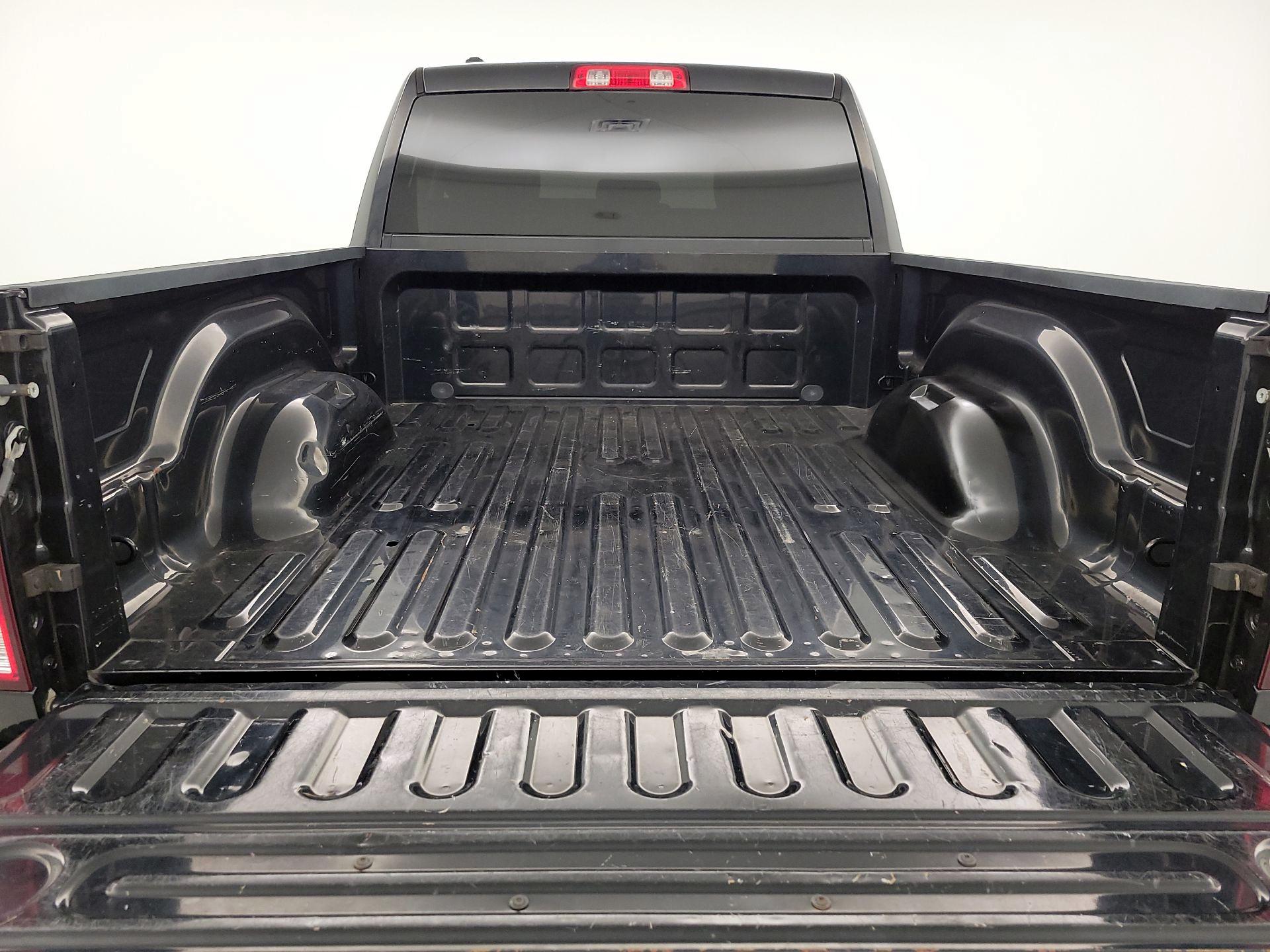 Thumbnail: 2017 RAM 1500 - 19