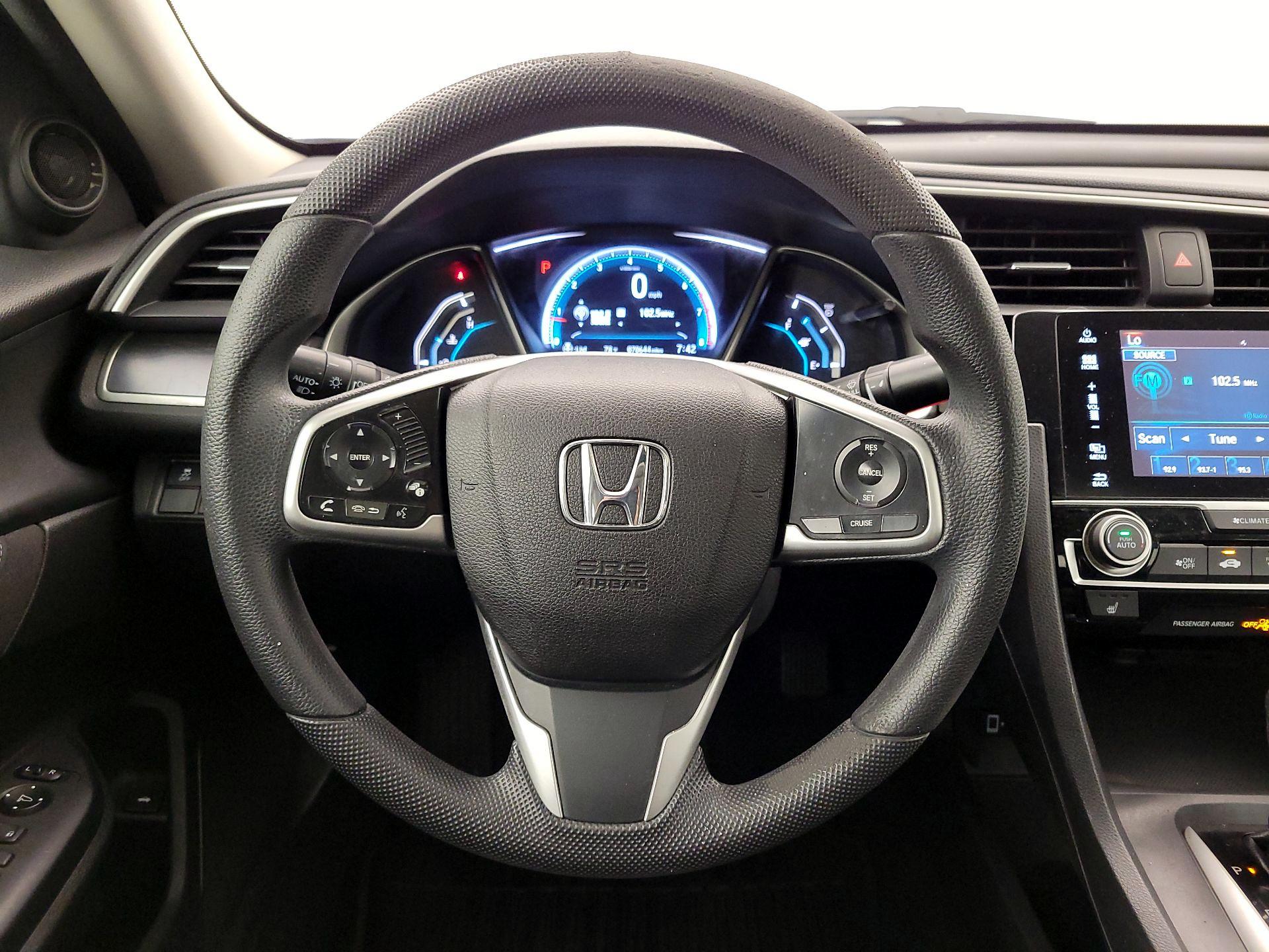 Thumbnail: 2016 Honda Civic - 10