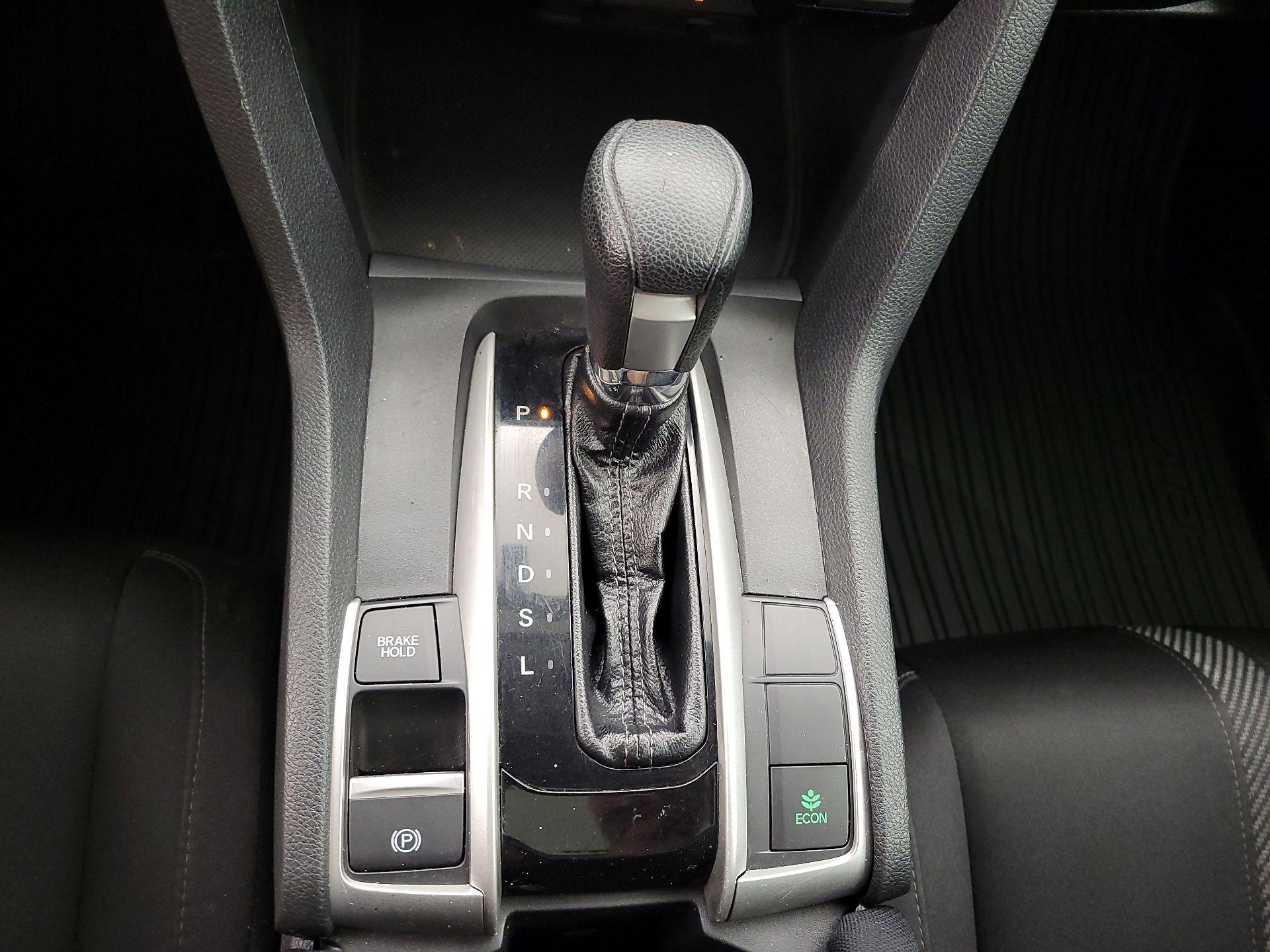 Thumbnail: 2016 Honda Civic - 17