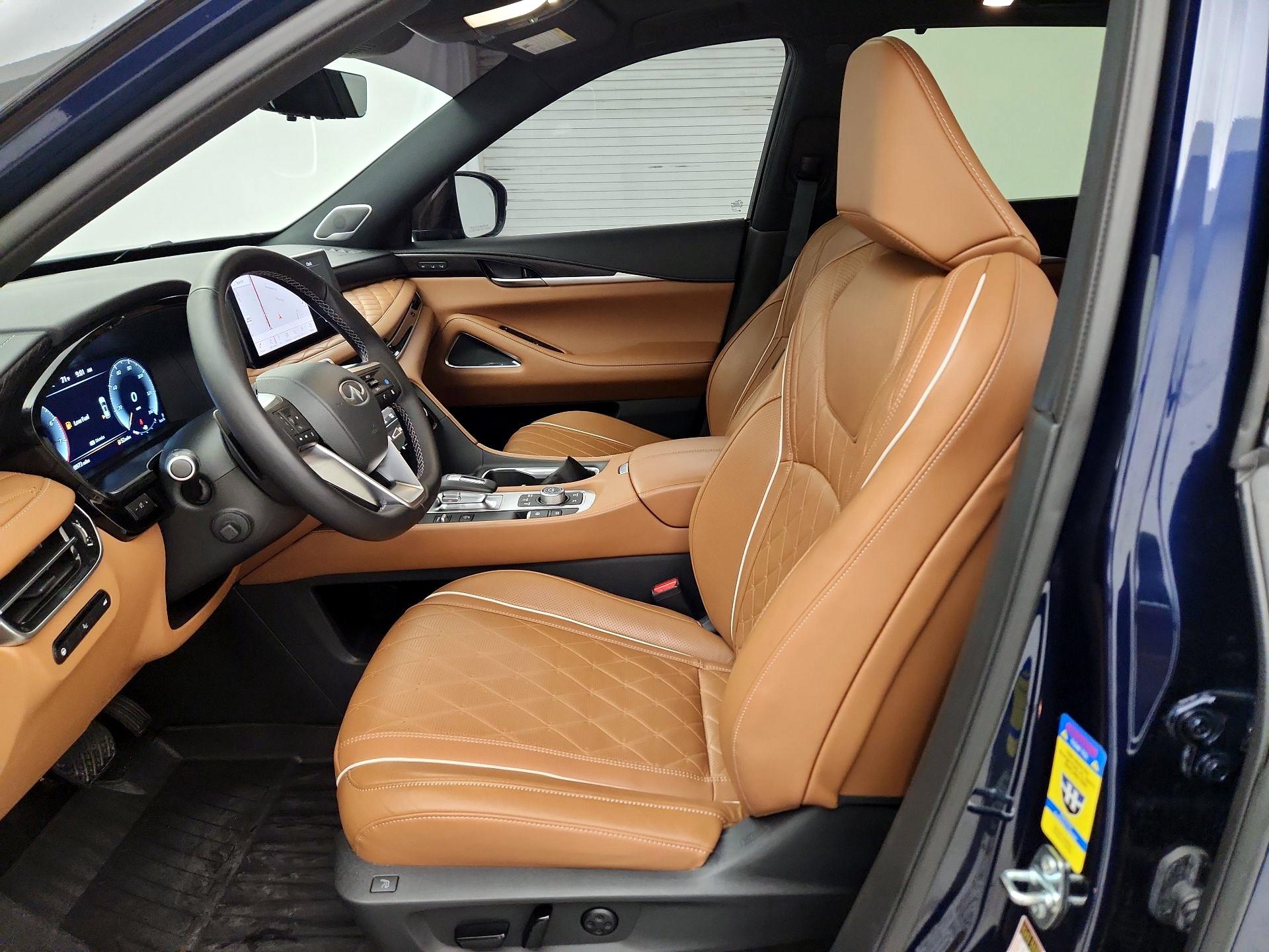 Thumbnail: 2025 INFINITI QX60 - 11