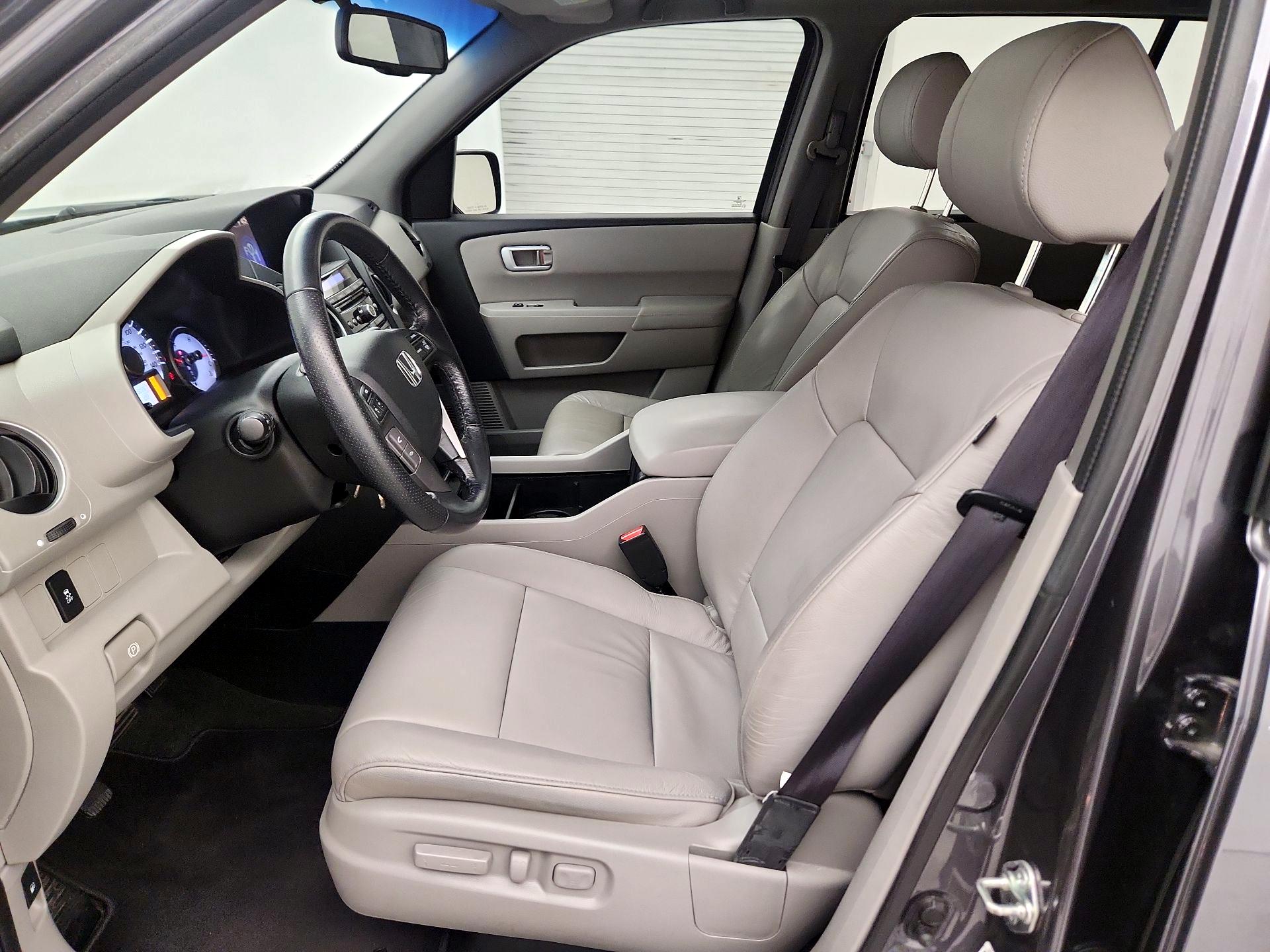 Thumbnail: 2015 Honda Pilot - 11