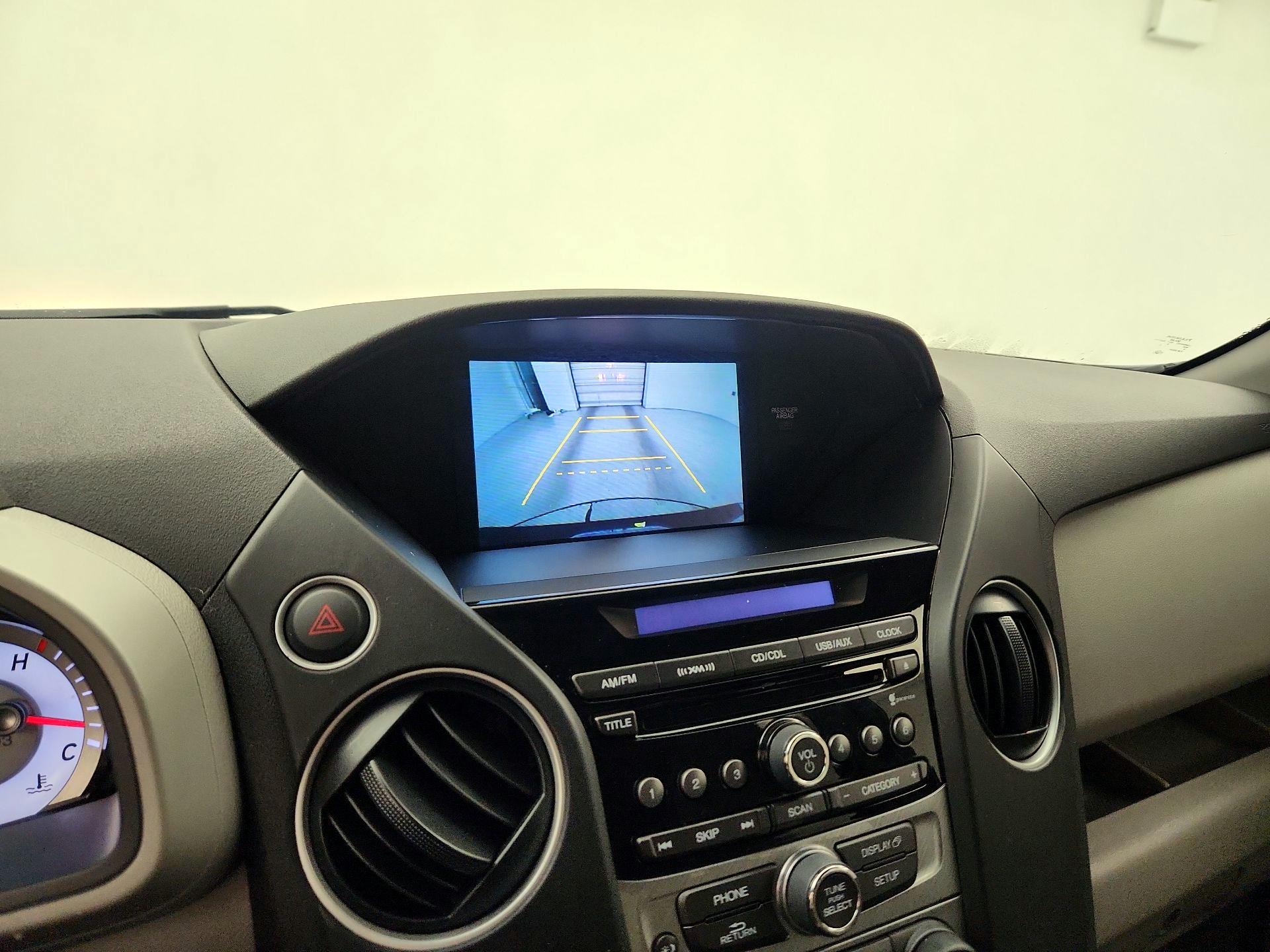 Thumbnail: 2015 Honda Pilot - 14