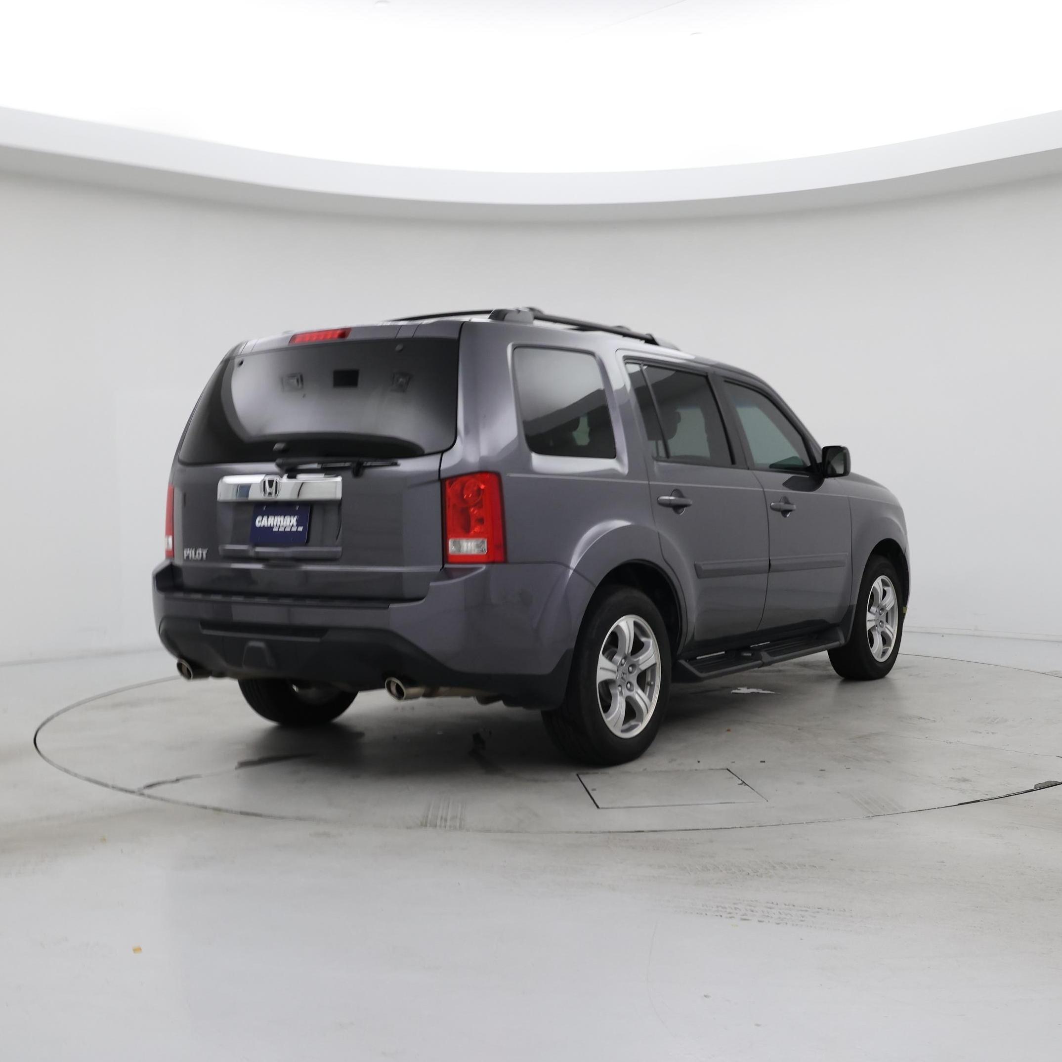 Thumbnail: 2015 Honda Pilot - 8