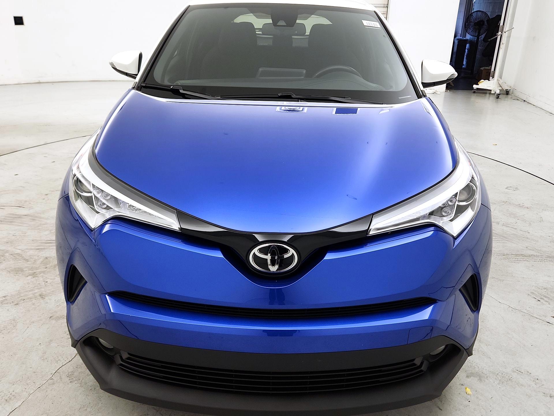 Thumbnail: 2018 Toyota C-HR - 2