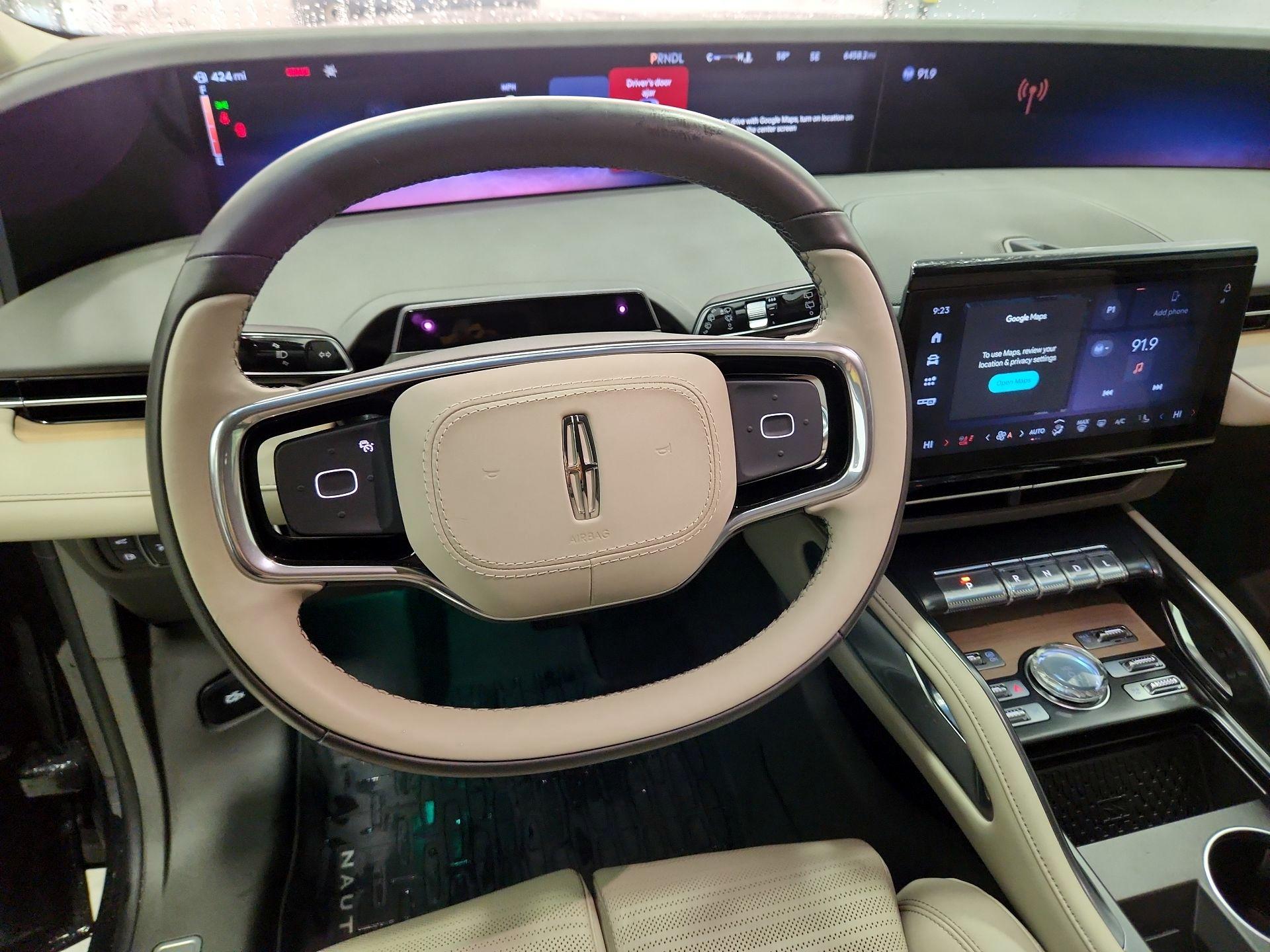 Thumbnail: 2024 Lincoln Nautilus - 10