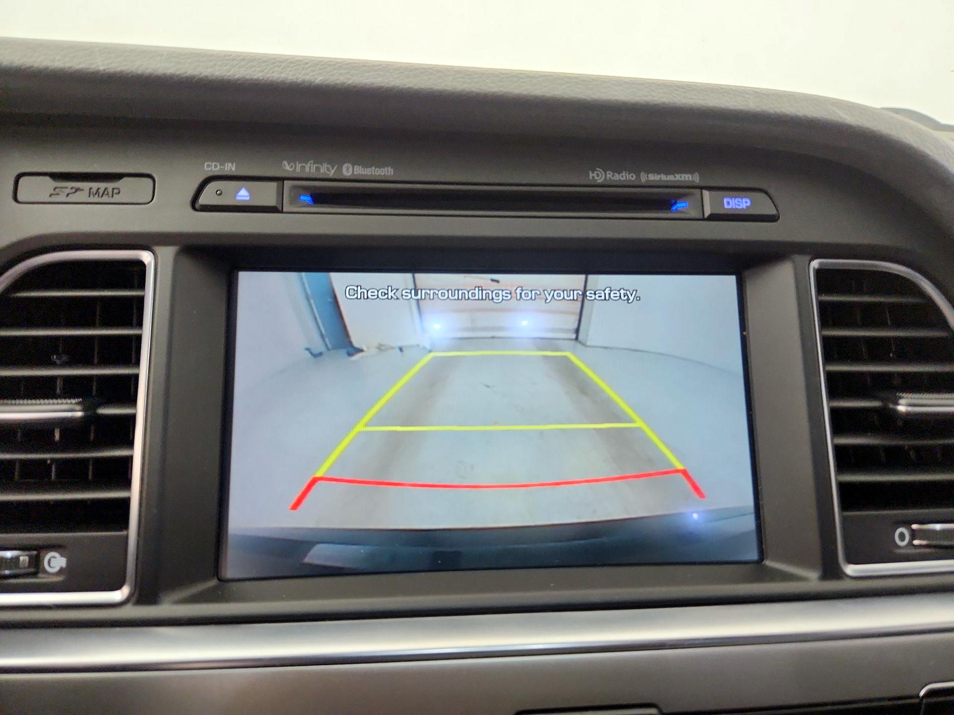 Thumbnail: 2015 Hyundai Sonata - 14