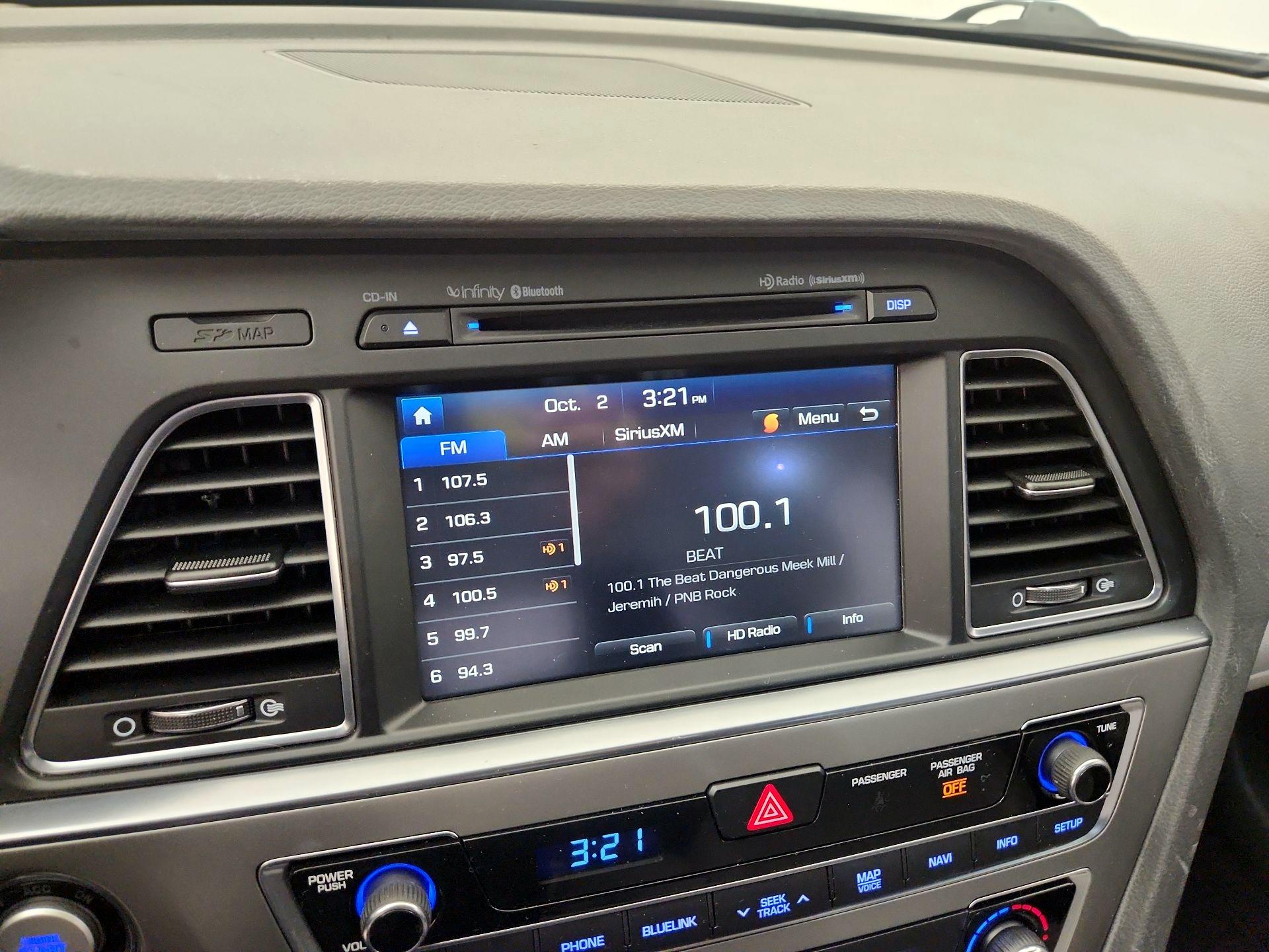 Thumbnail: 2015 Hyundai Sonata - 15