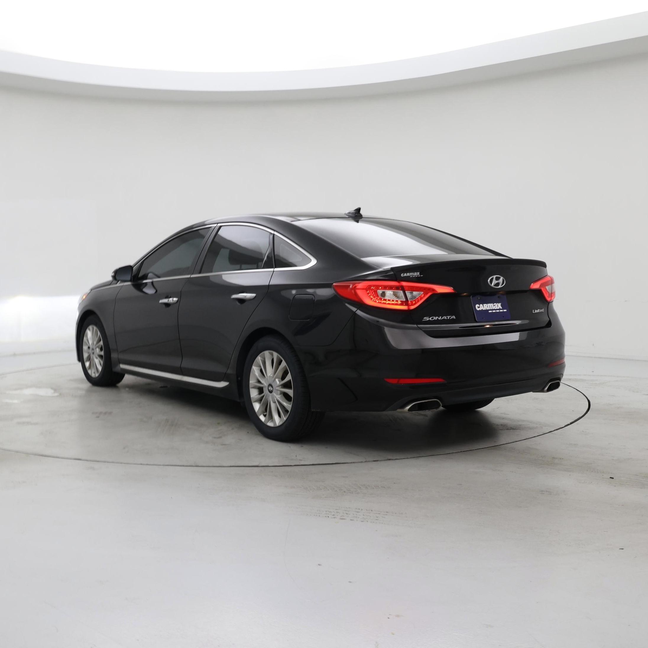 Thumbnail: 2015 Hyundai Sonata - 2