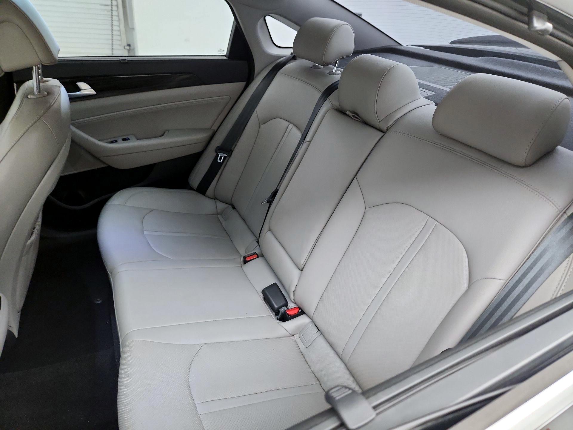 Thumbnail: 2015 Hyundai Sonata - 19