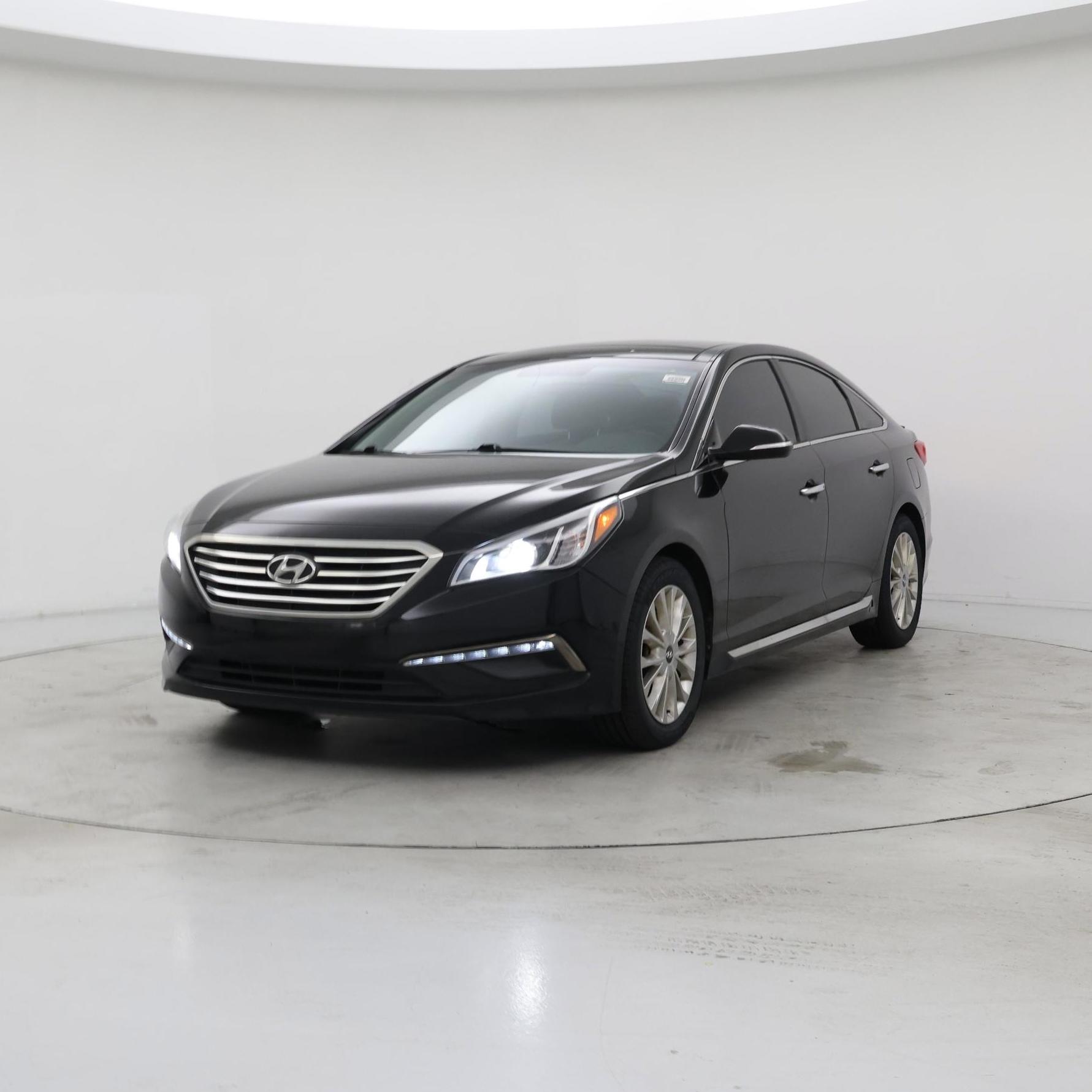 Thumbnail: 2015 Hyundai Sonata - 4