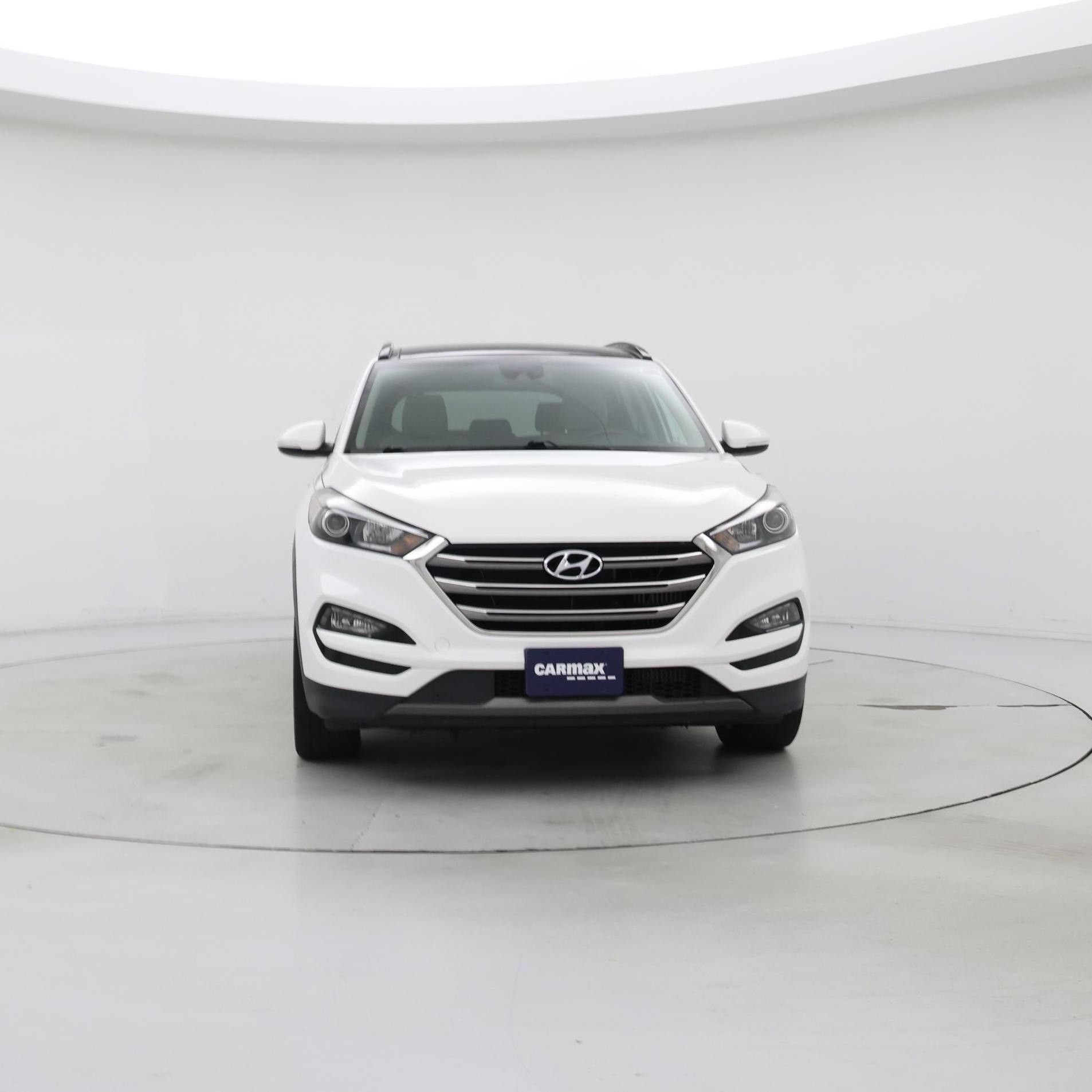 Thumbnail: 2016 Hyundai Tucson - 5