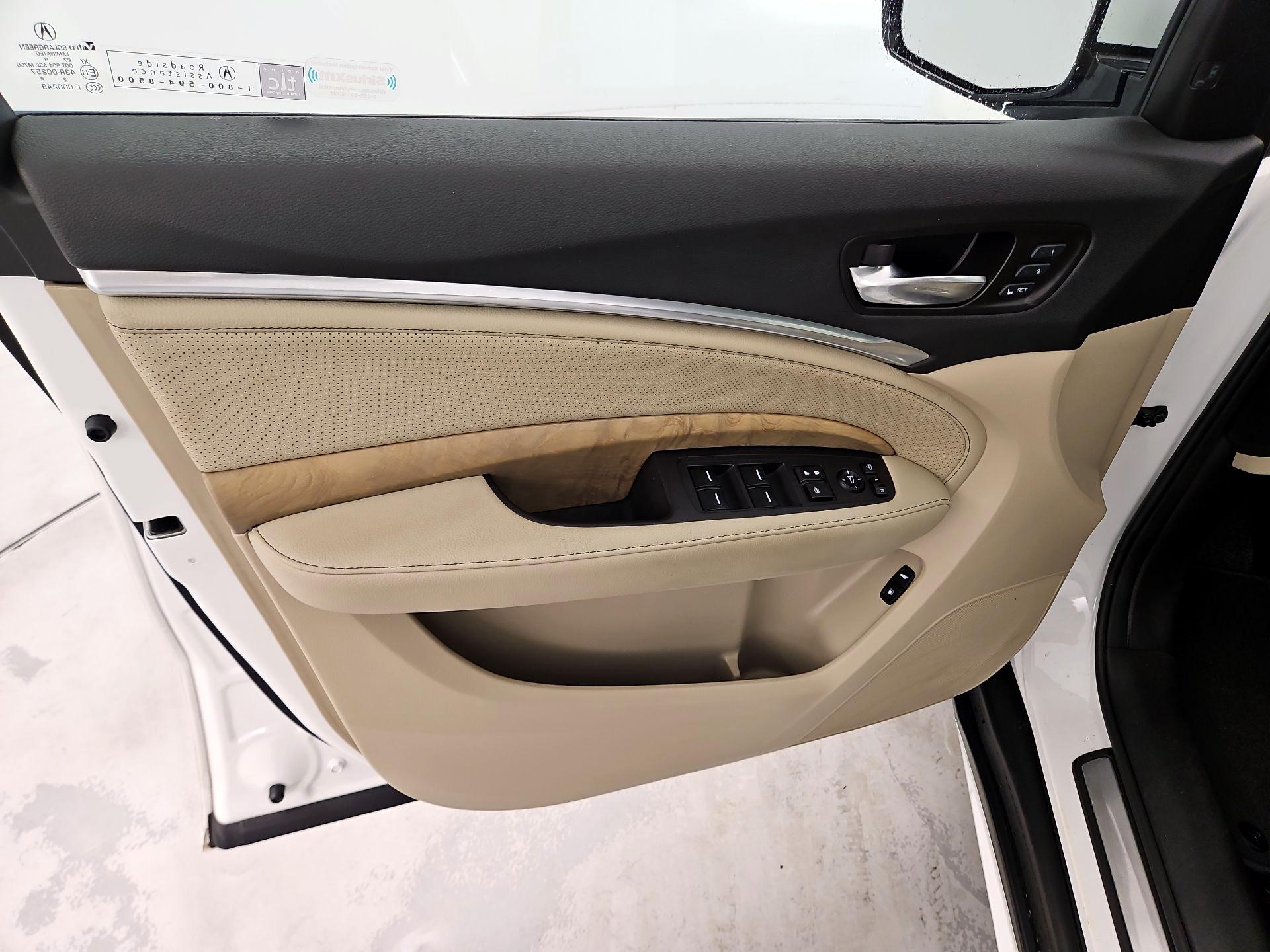 Thumbnail: 2020 Acura MDX - 12