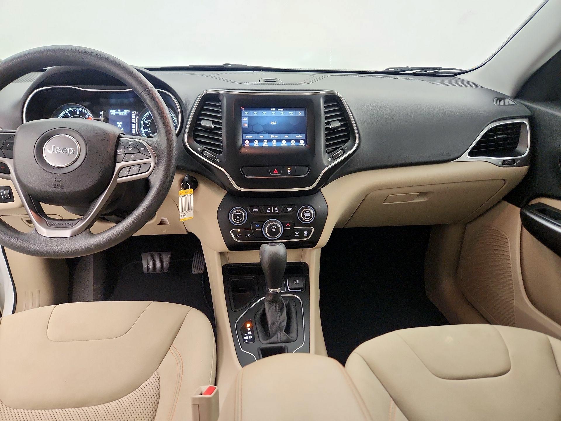 Thumbnail: 2021 Jeep Cherokee - 9
