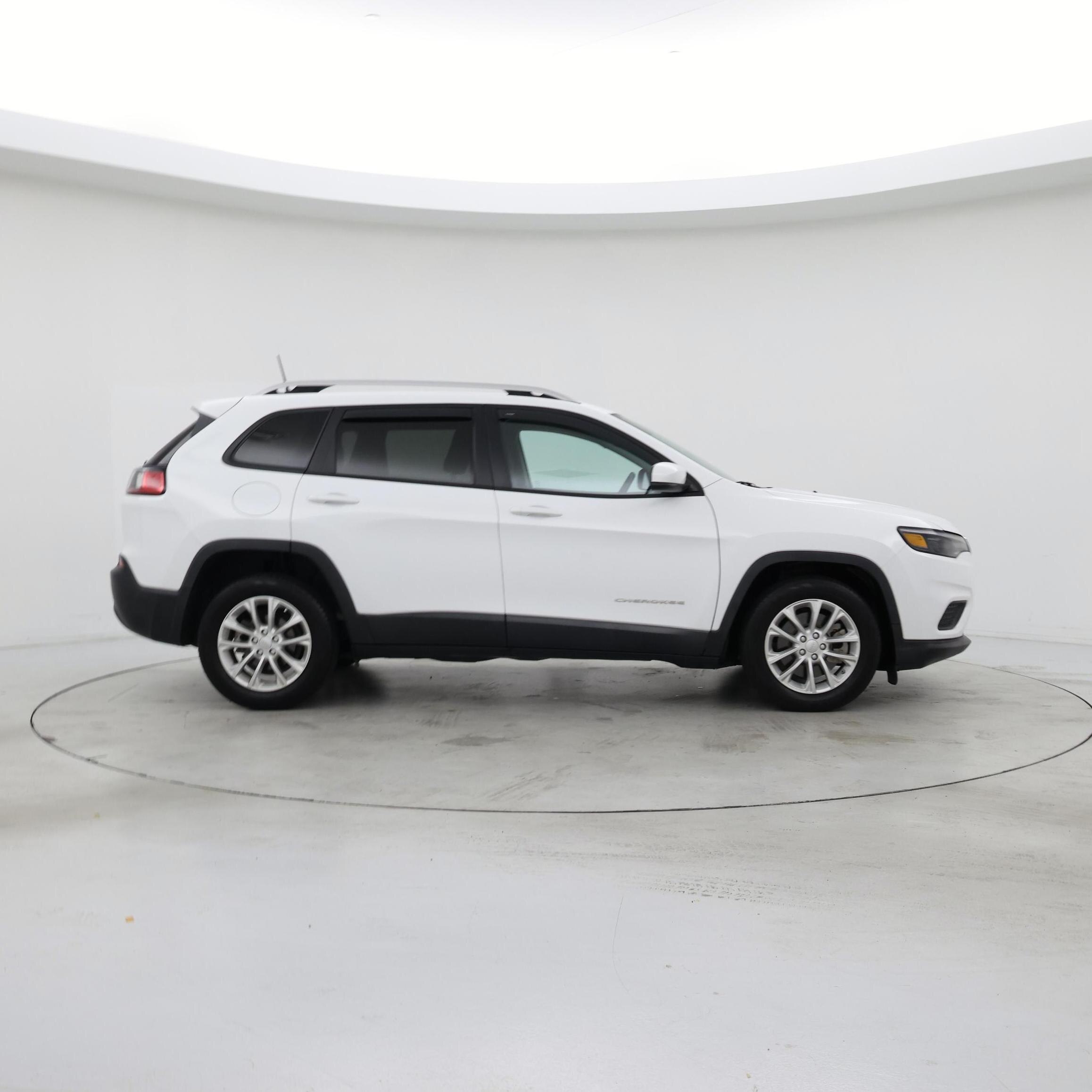 Thumbnail: 2021 Jeep Cherokee - 7