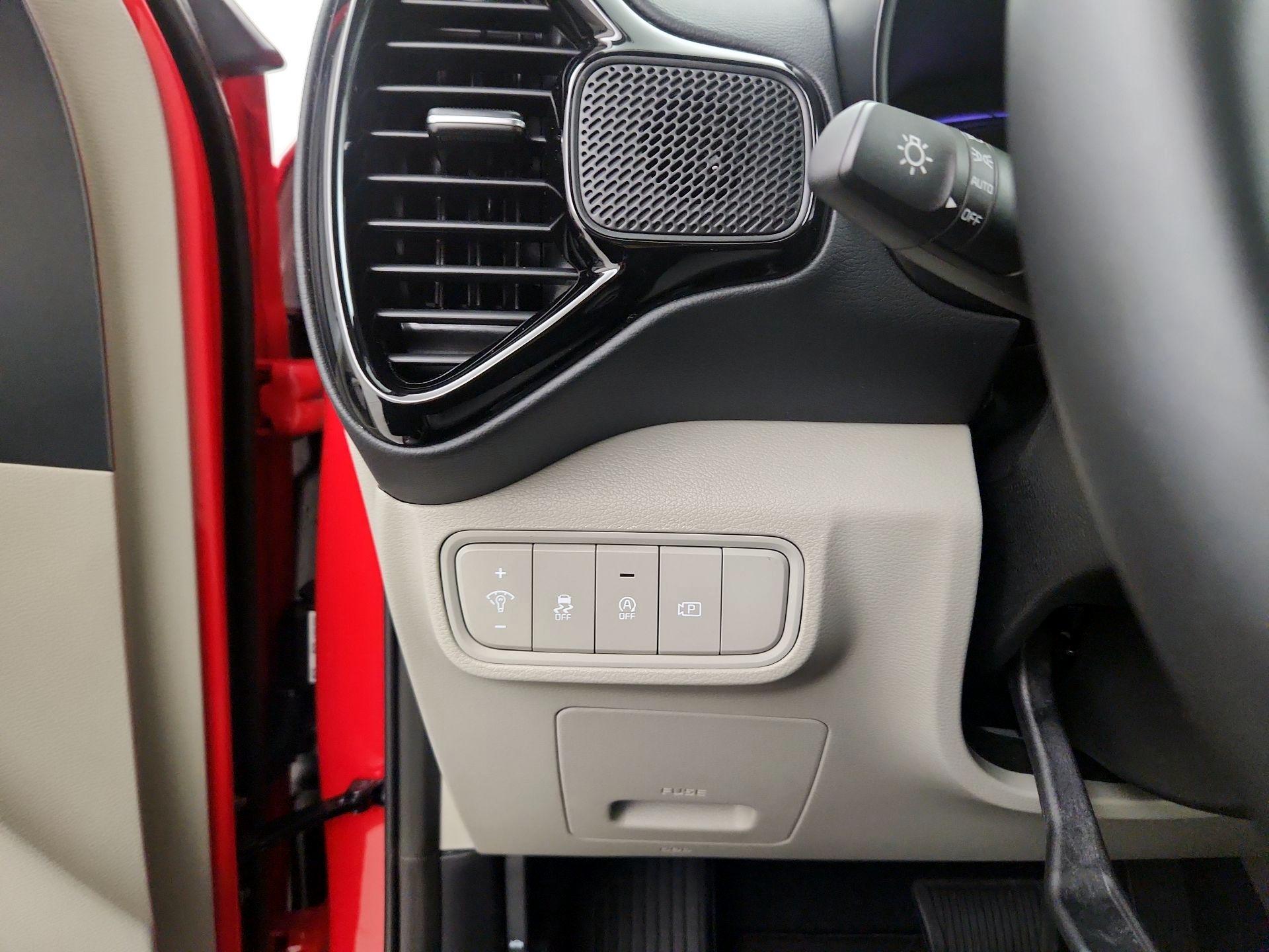 Thumbnail: 2025 Kia Soul - 13