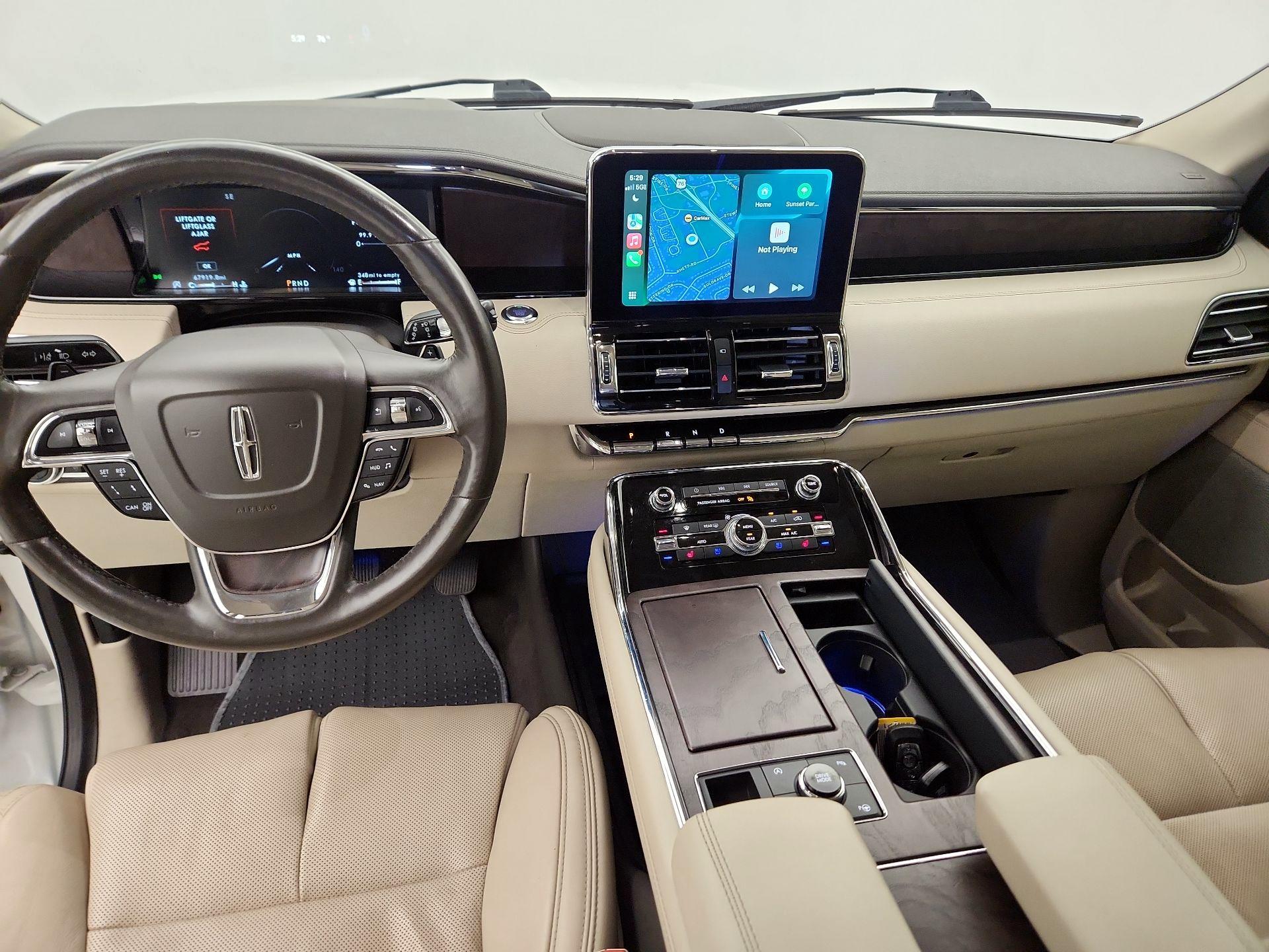Thumbnail: 2020 Lincoln Navigator - 9
