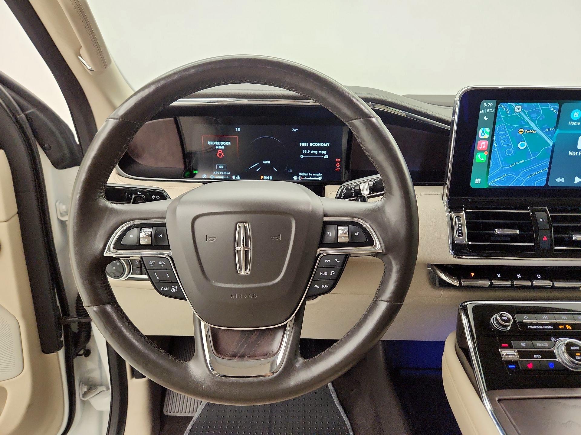 Thumbnail: 2020 Lincoln Navigator - 10