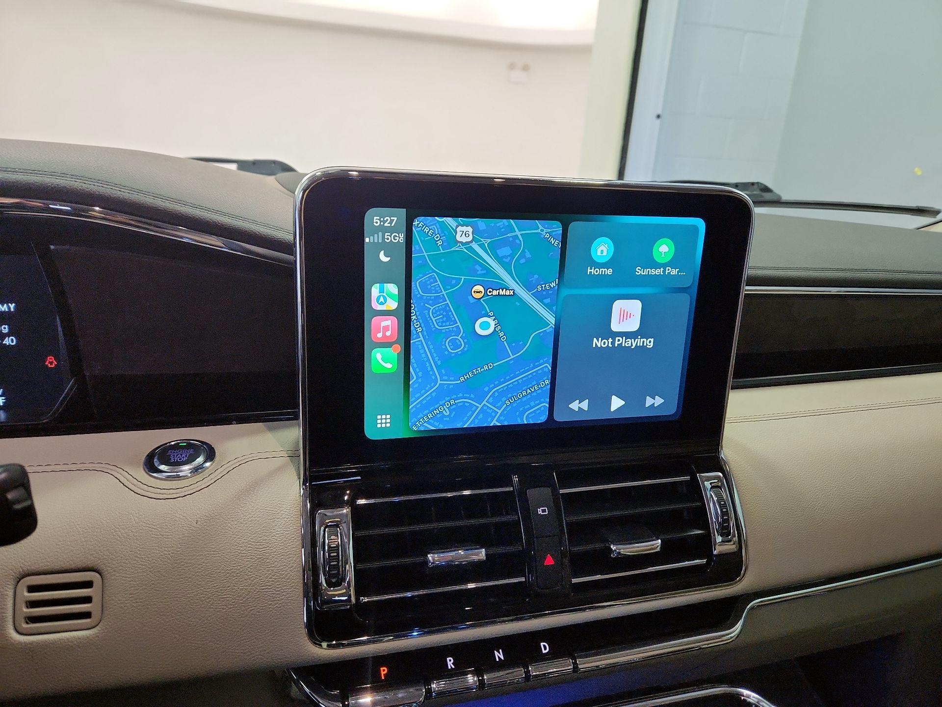 Thumbnail: 2020 Lincoln Navigator - 16